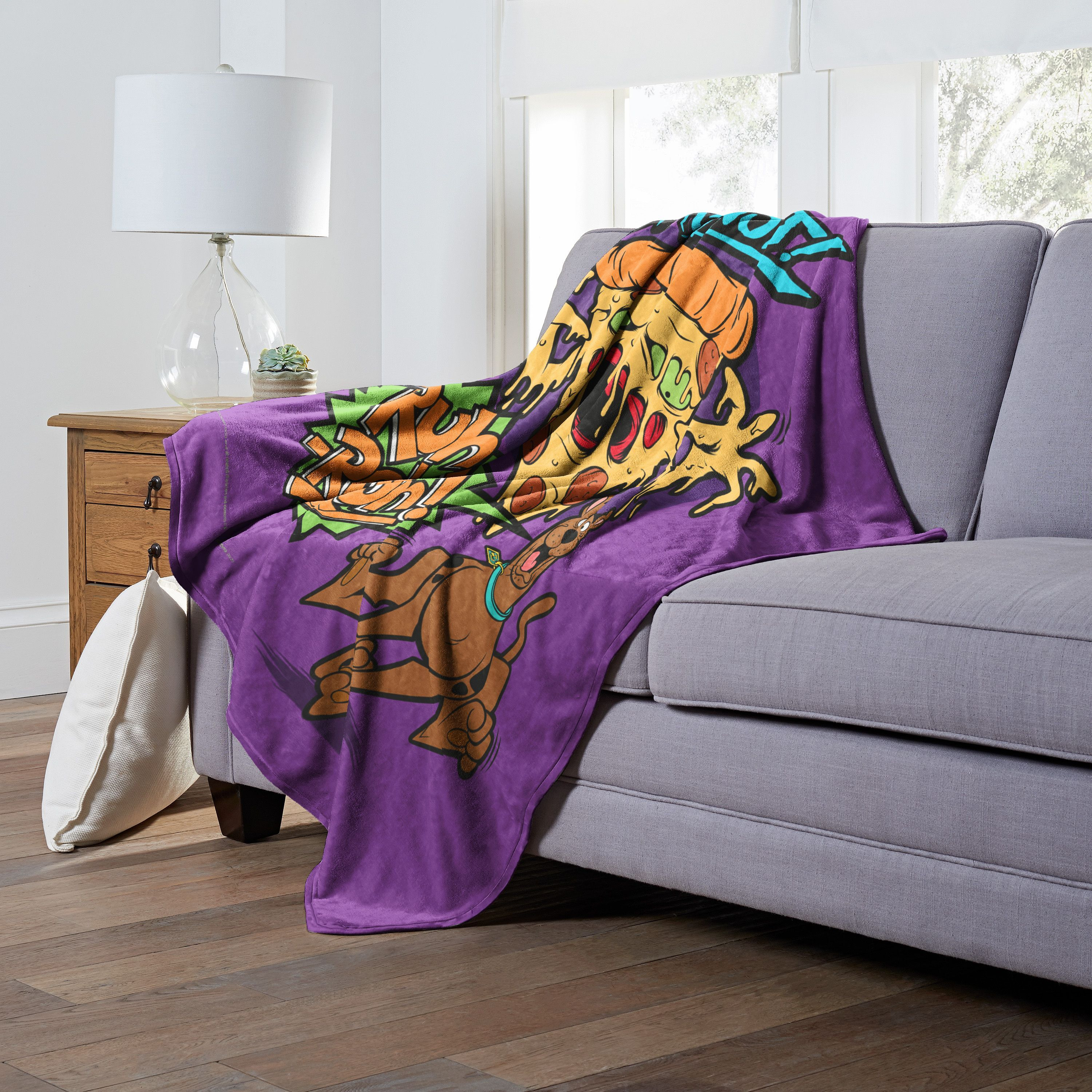 Warner Bros Scooby-Doo Silk Touch Throw Blanket, 50 x 60, Pizza ghost(D0102H212TV)