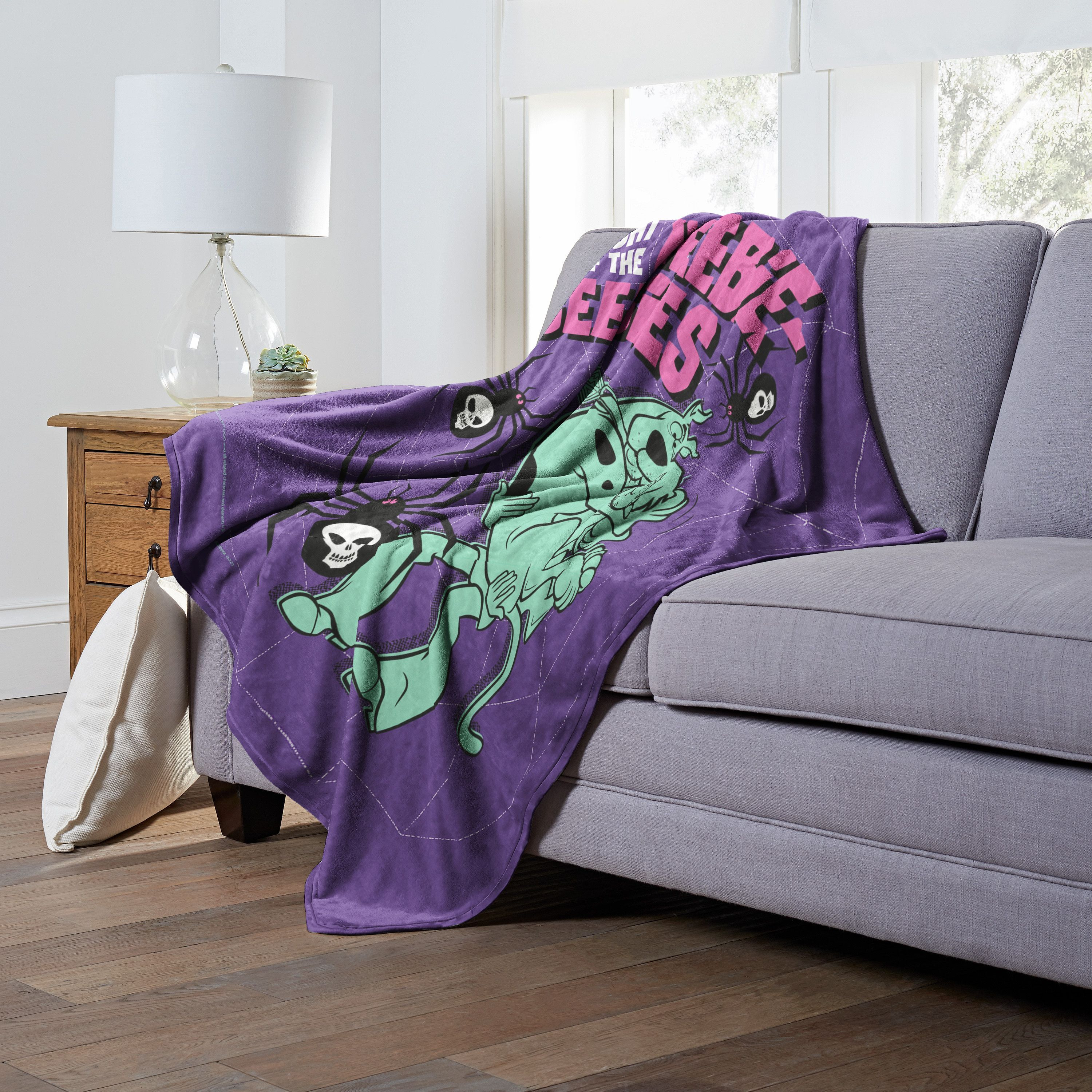 Warner Bros Scooby-Doo Silk Touch Throw Blanket, 50 x 60, Heebie geebies Night(D0102H21gRV)