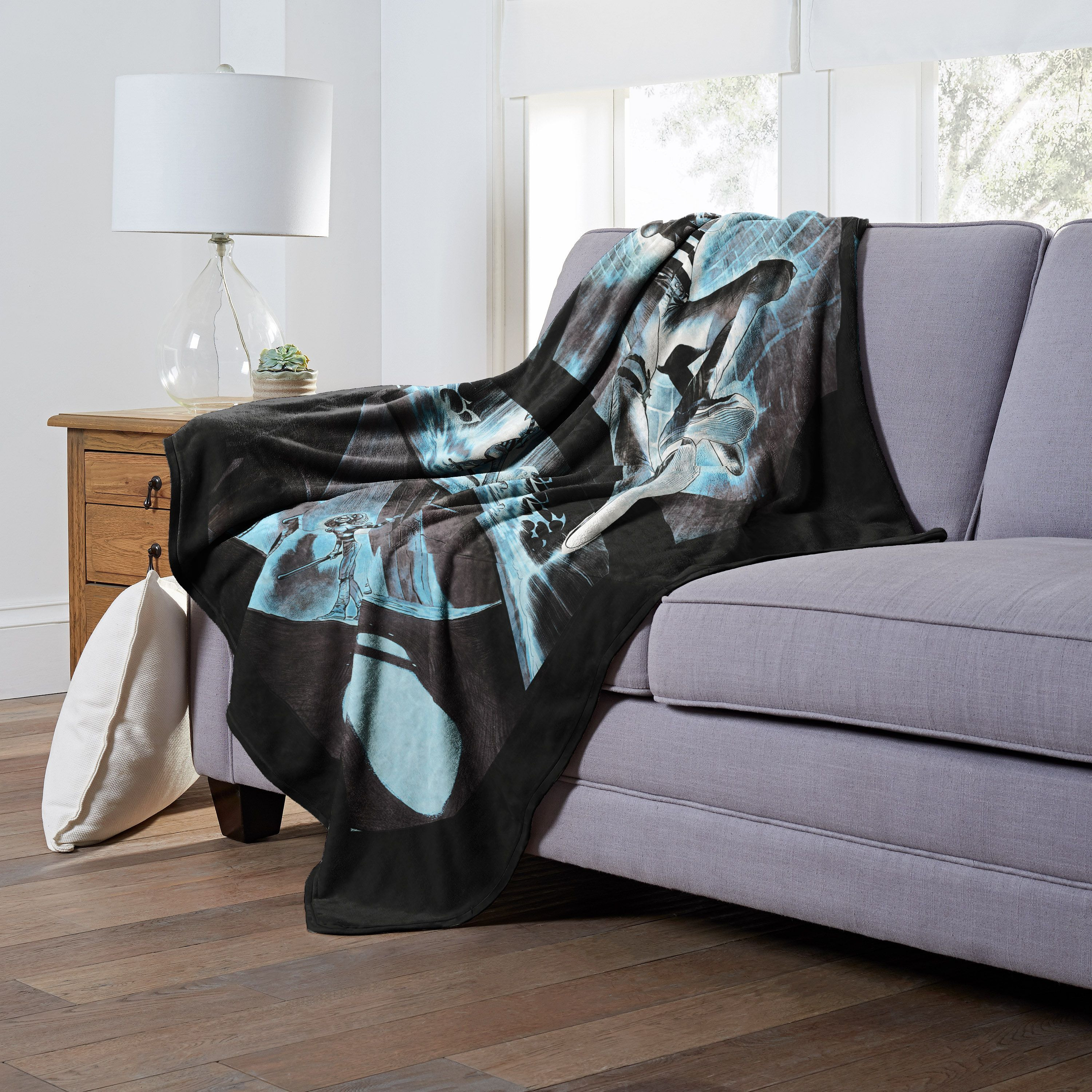 Dc comics Batman Silk Touch Throw Blanket, 50 x 60, Dropping In(D0102H21gcV)