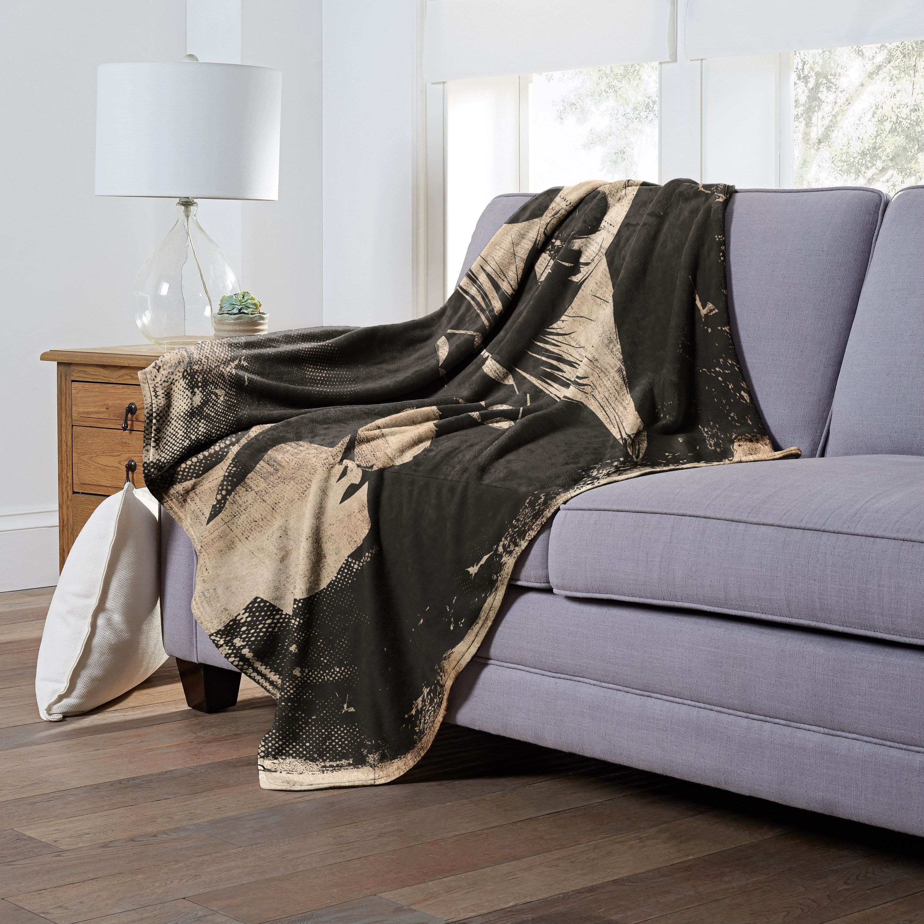 Dc comics Batman Silk Touch Throw Blanket, 50 x 60, Secret Identity(D0102H21gMA)