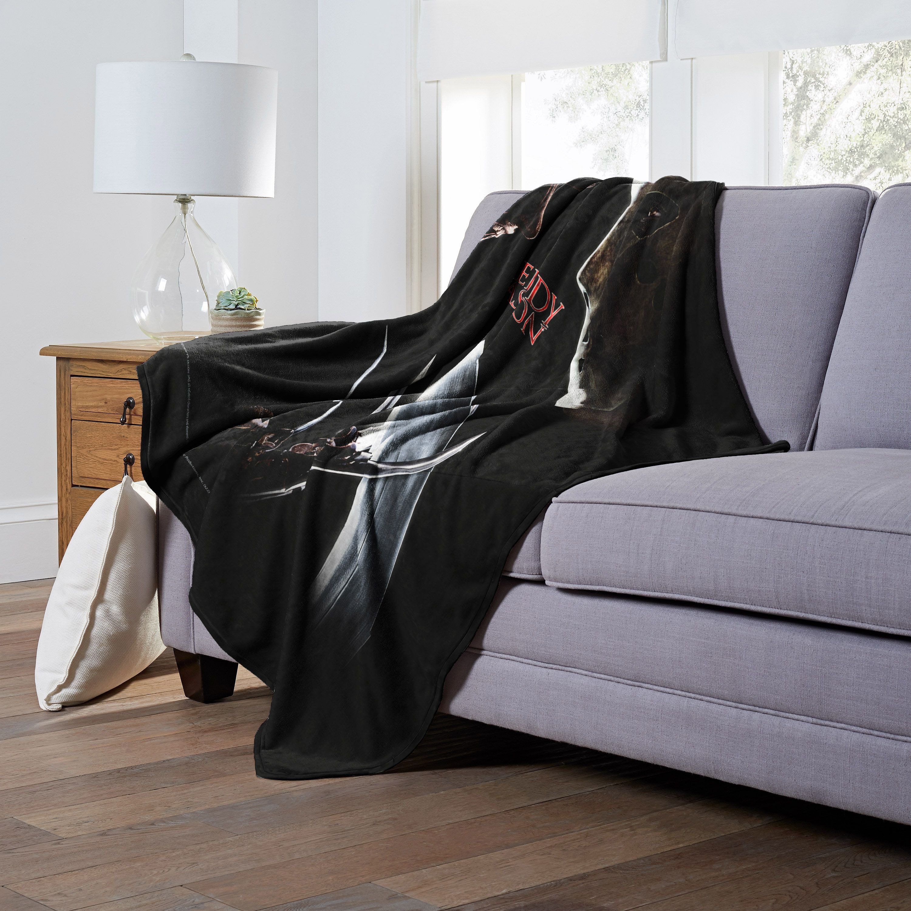 Freddy vs Jason Silk Touch Throw Blanket, 50 x 60, Freddy v Jason Poster(D0102H212Mg)
