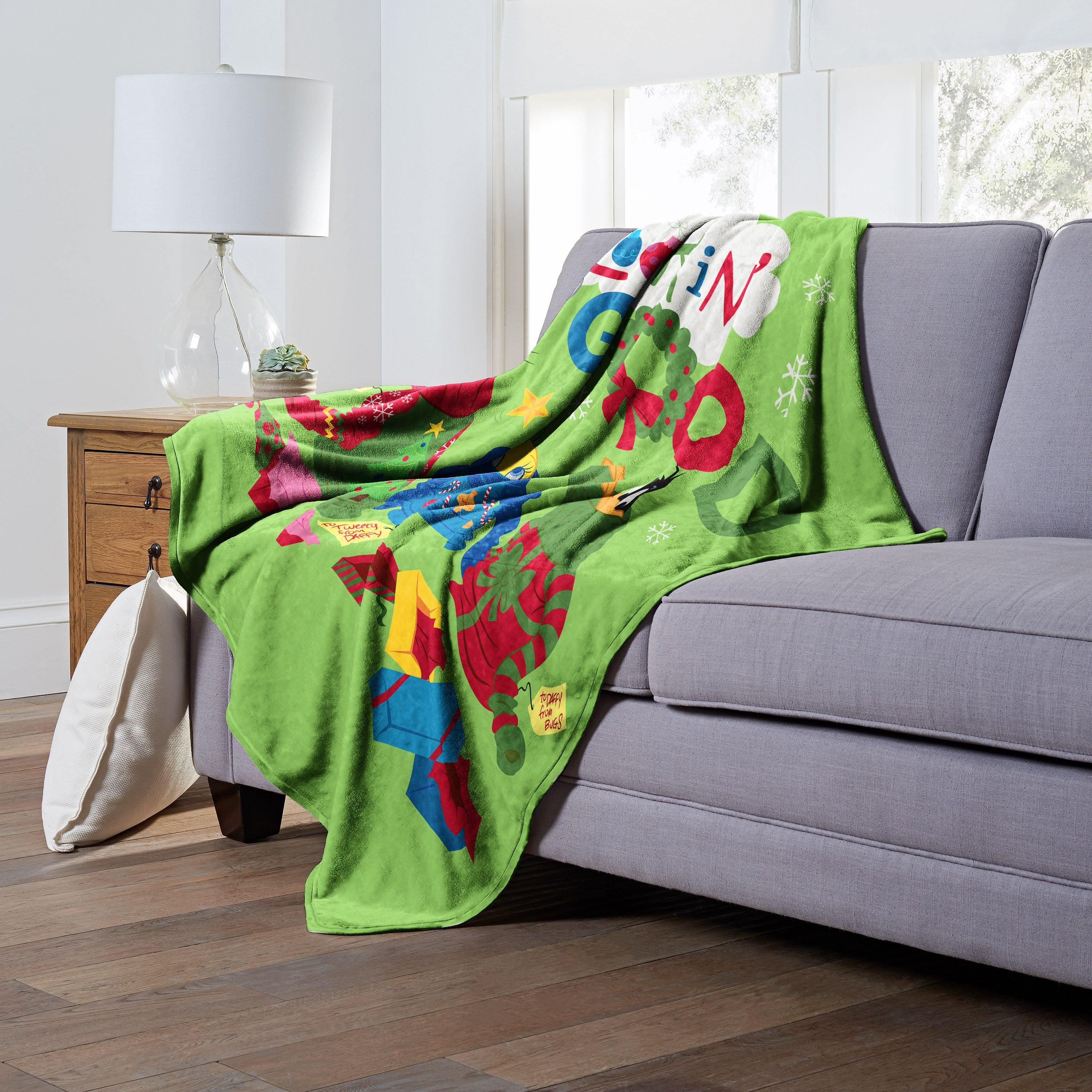 Warner Bros Looney Tunes Silk Touch Throw Blanket, 50 x 60, christmas Drip(D0102H21Q1Y)