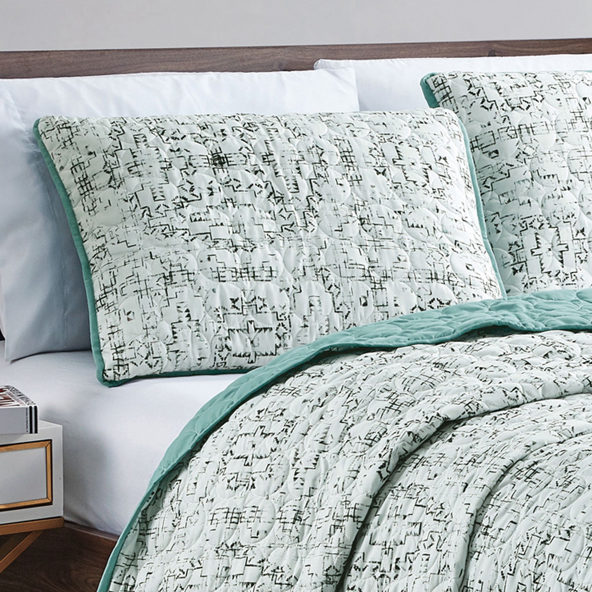 Cullen 3PC BEDSPREAD SET(D0102HXZSDJ.)