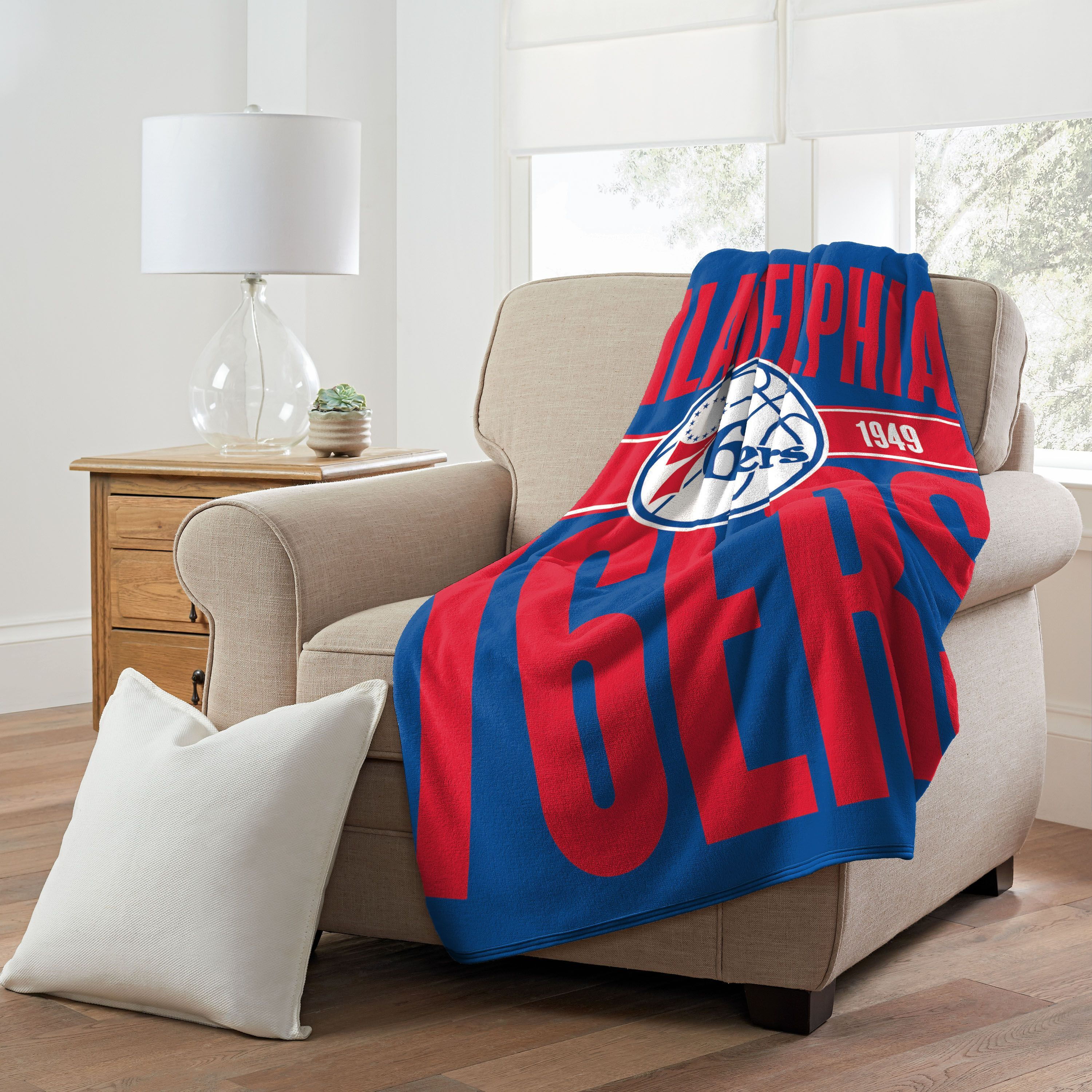 76Ers OFFIcIAL NBA clear Out Micro Raschel Throw Blanket 46 x 60(D0102H94Y6U)