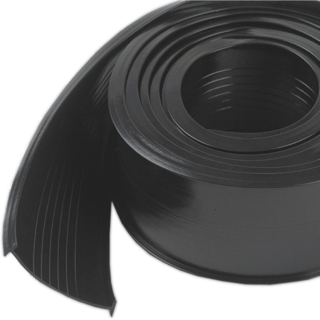 GARAGE DOOR BTM VNL9'BLK (Pack of 1)