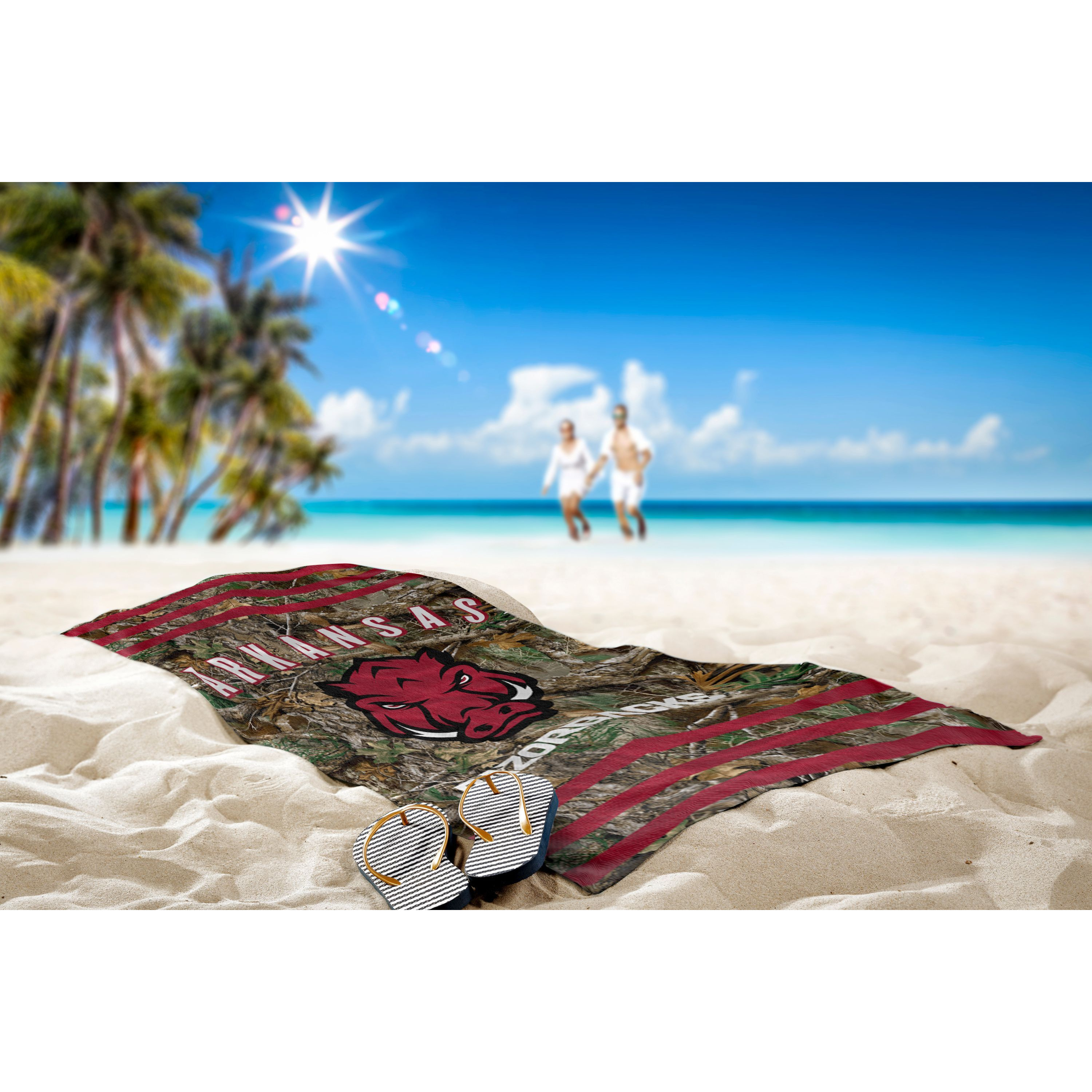 Arkansas OFFIcIAL NcAA Realtree Stripes Beach Towel 30 x 60(D0102H94VRU)