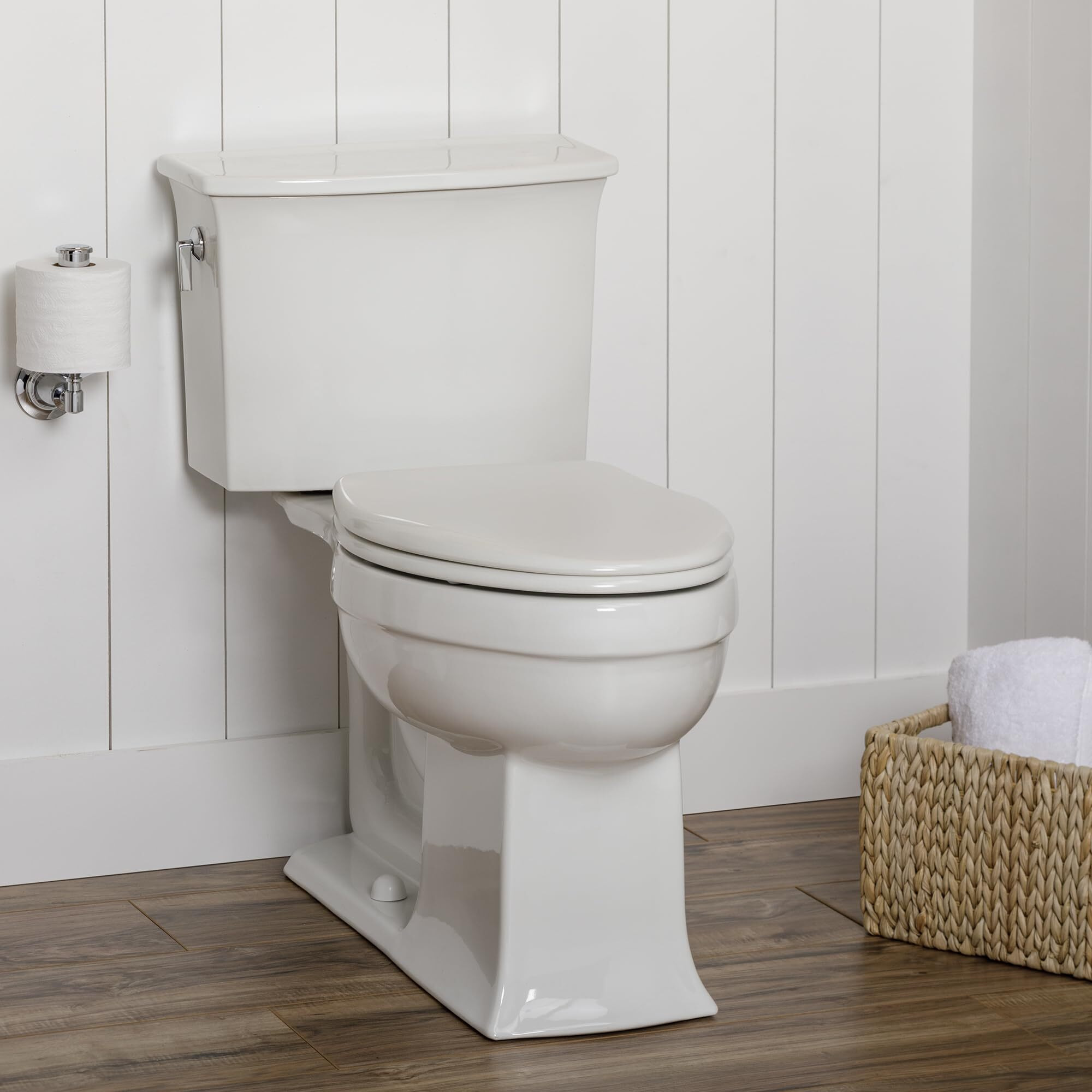 TOILET SEAT ELONG WD WHT (Pack of 1)