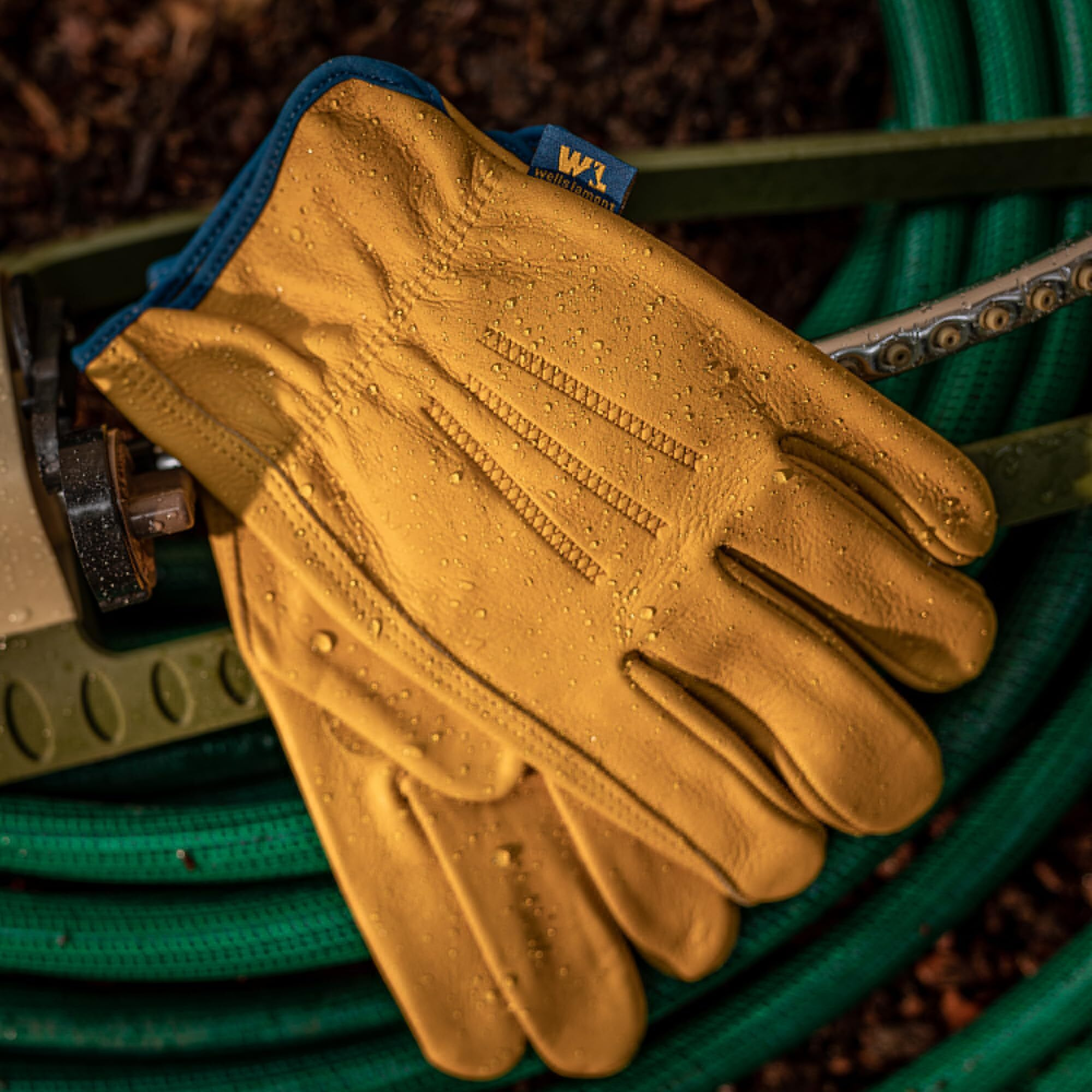 MENS HYDRAHYDE GLOVE M(Pack of 1)