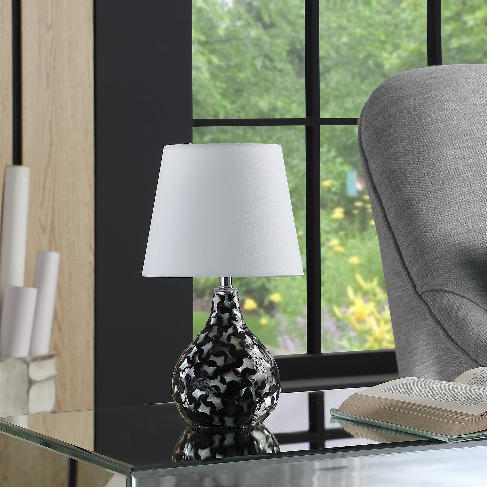 12 Modern Black And White Swirl Table Lamp
