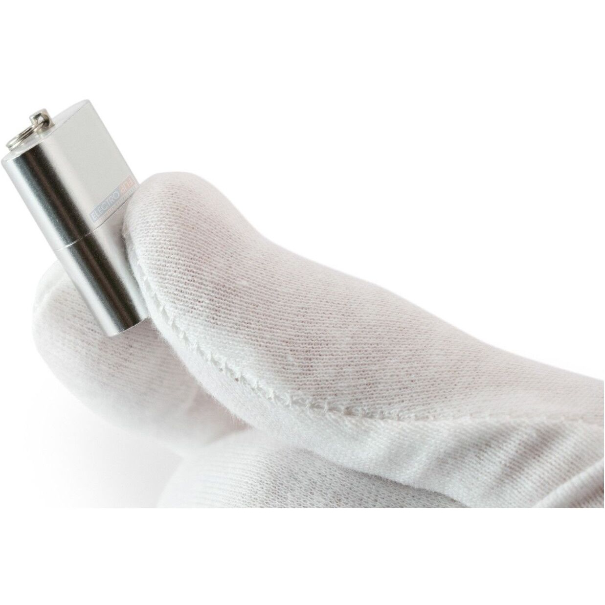 Premium Metal Keychain Card Reader for Quick Data Transfer with Durable Construction