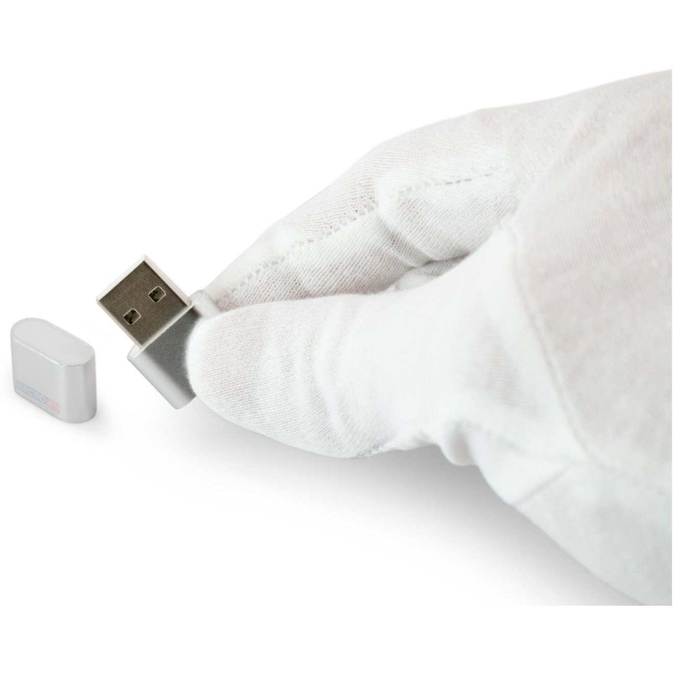 Silver MicroSD Card Reader for Speedy Data Transfer works for Mac