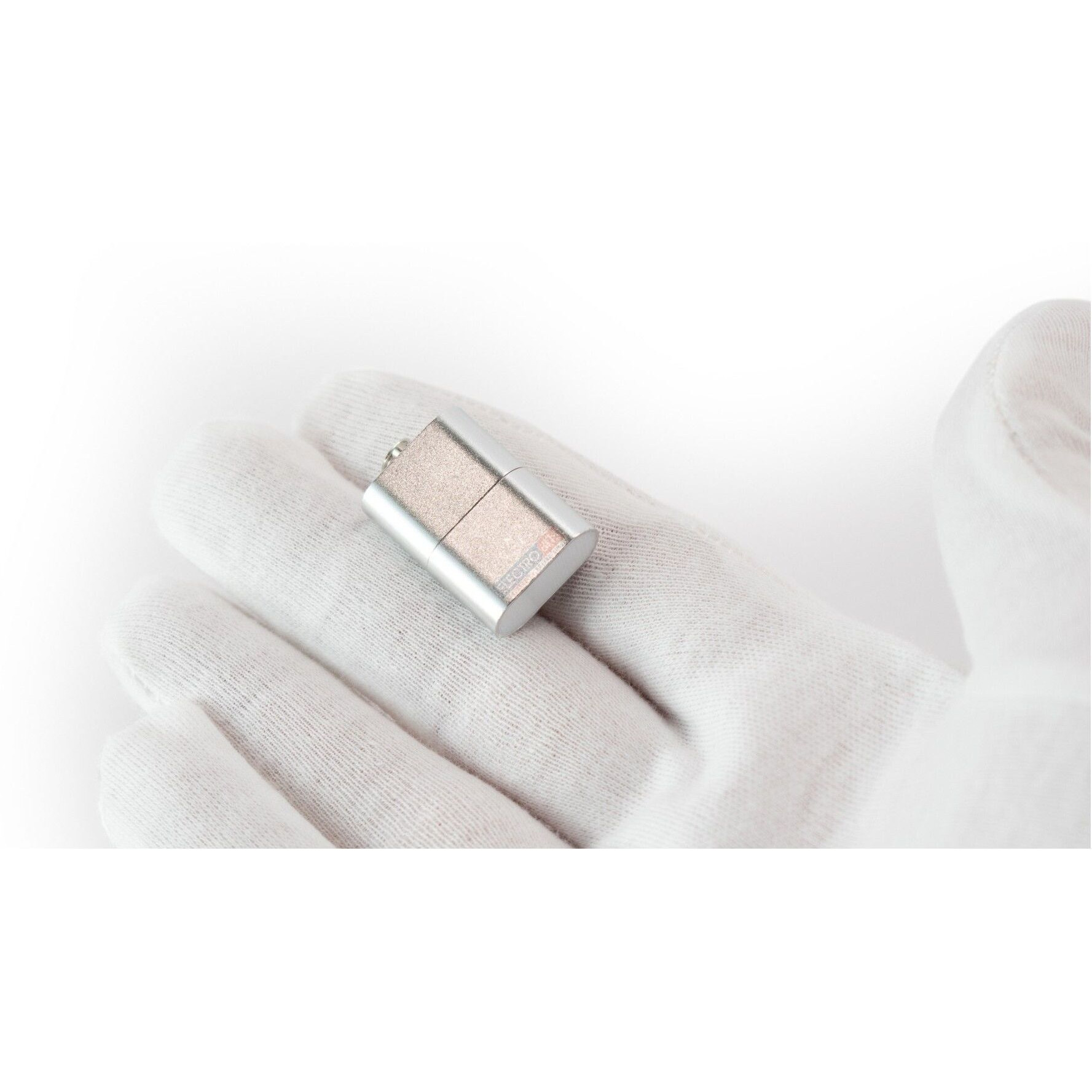 Stylish Steel Flash Card Reader works with Mac & Windows Systems for Data Transfer