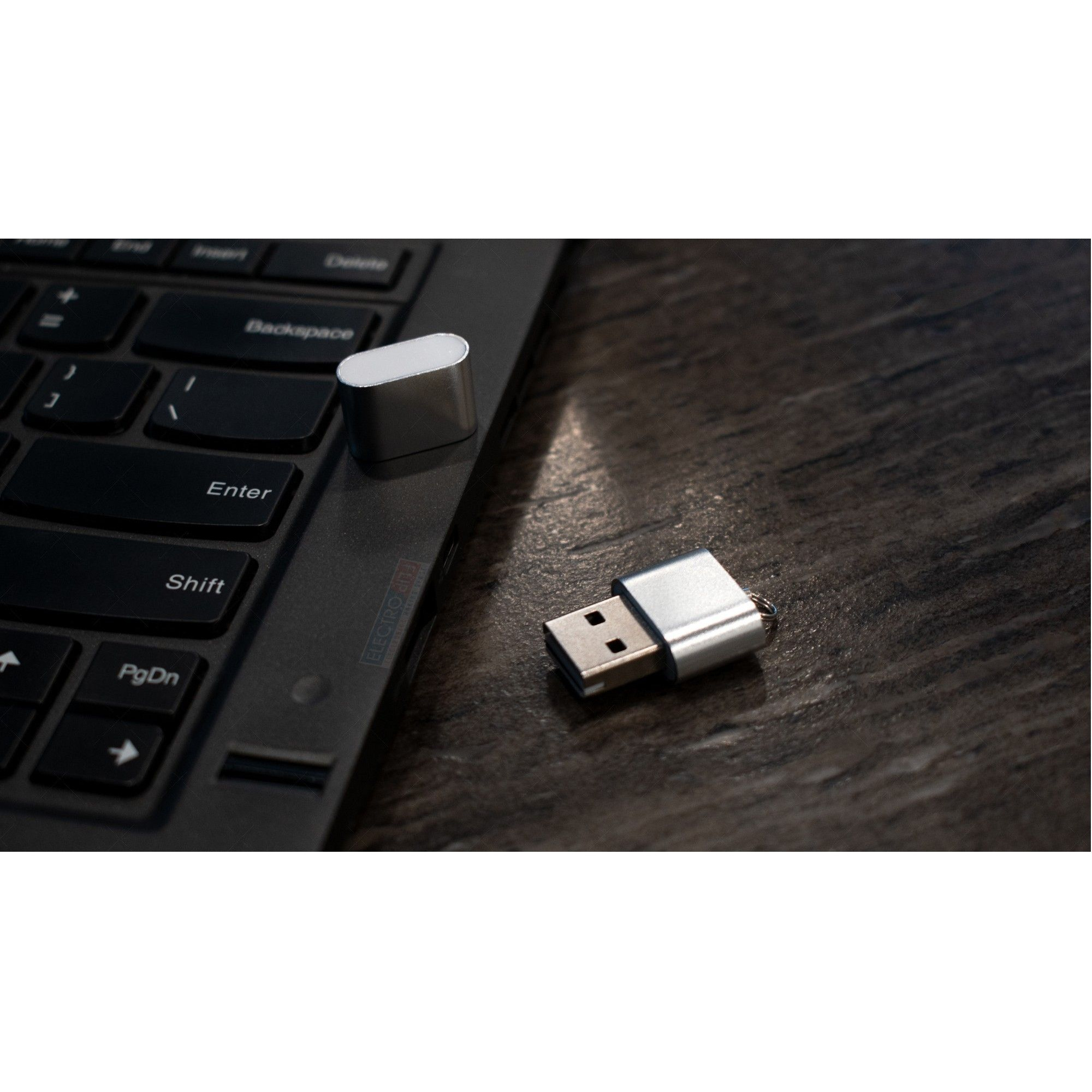 Silver Keychain Memory Card Reader Works Effortlessly on Mac & PC for Data transfer