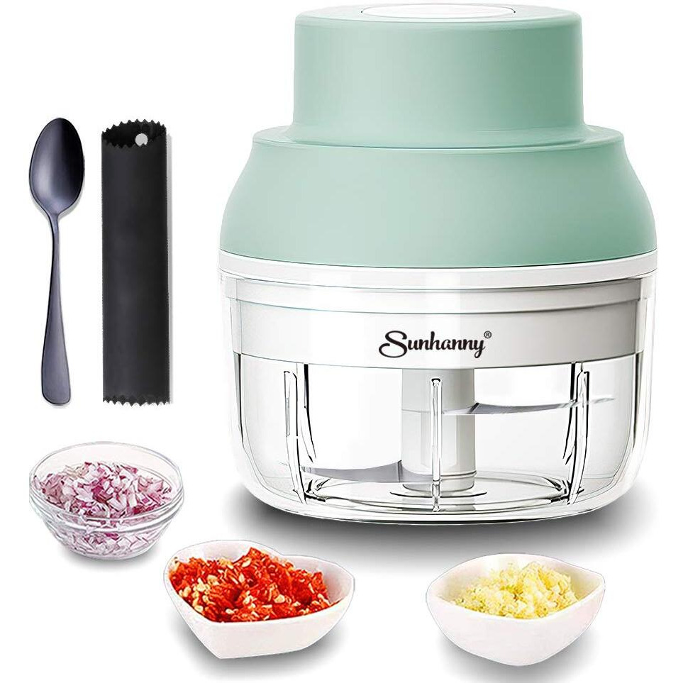 Electric Garlic Chopper Mini  Garlic Masher Crusher  Food Processor Small With Garlic Peeler And Spoon (100Ml/3.3Fl Oz  Green) 3.1 * 3.1 * 3.9 In
