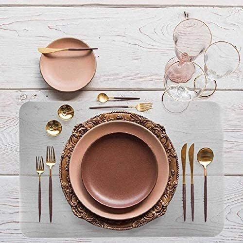 Yoleshy 6 Pcs Plastic Placemats  Heat Resistant Washable Table Mats For Dining  Kitchen (17 ' ' X 11 ' ')  Clear