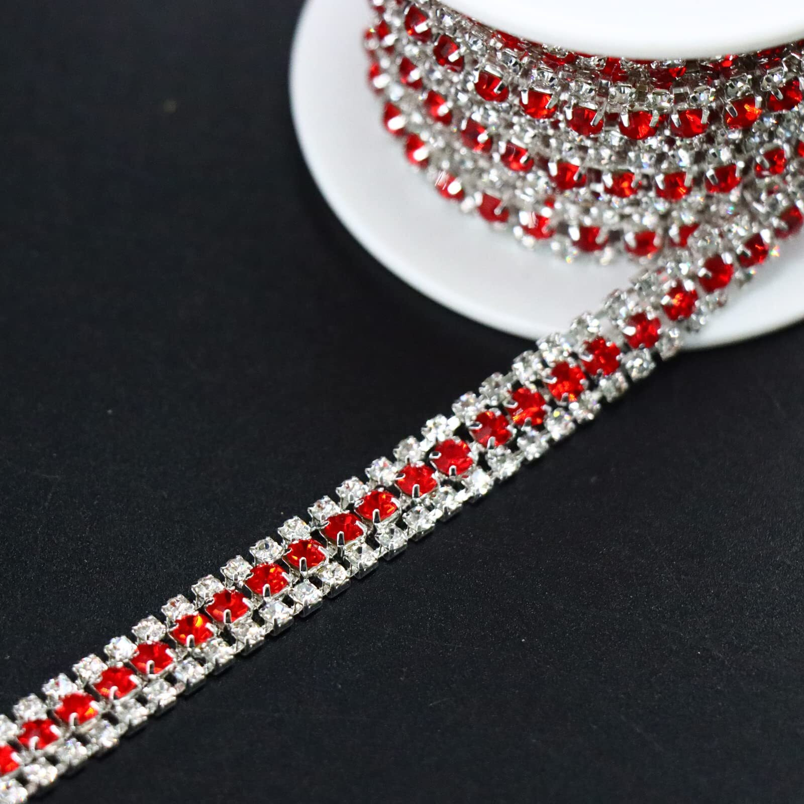 Jerler 3 Rows 2 Yards Rhinestone Trim Close Chain For Crafts Wedding And Clothing Decorations (Red)