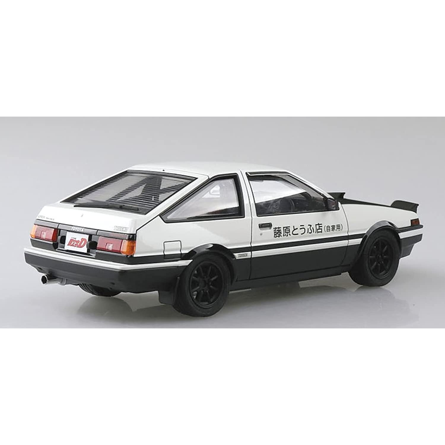 Aoshima Initial D Takumi Fujiwaras Ae86 Toyota Trueno V37 124 Scale Model Kit