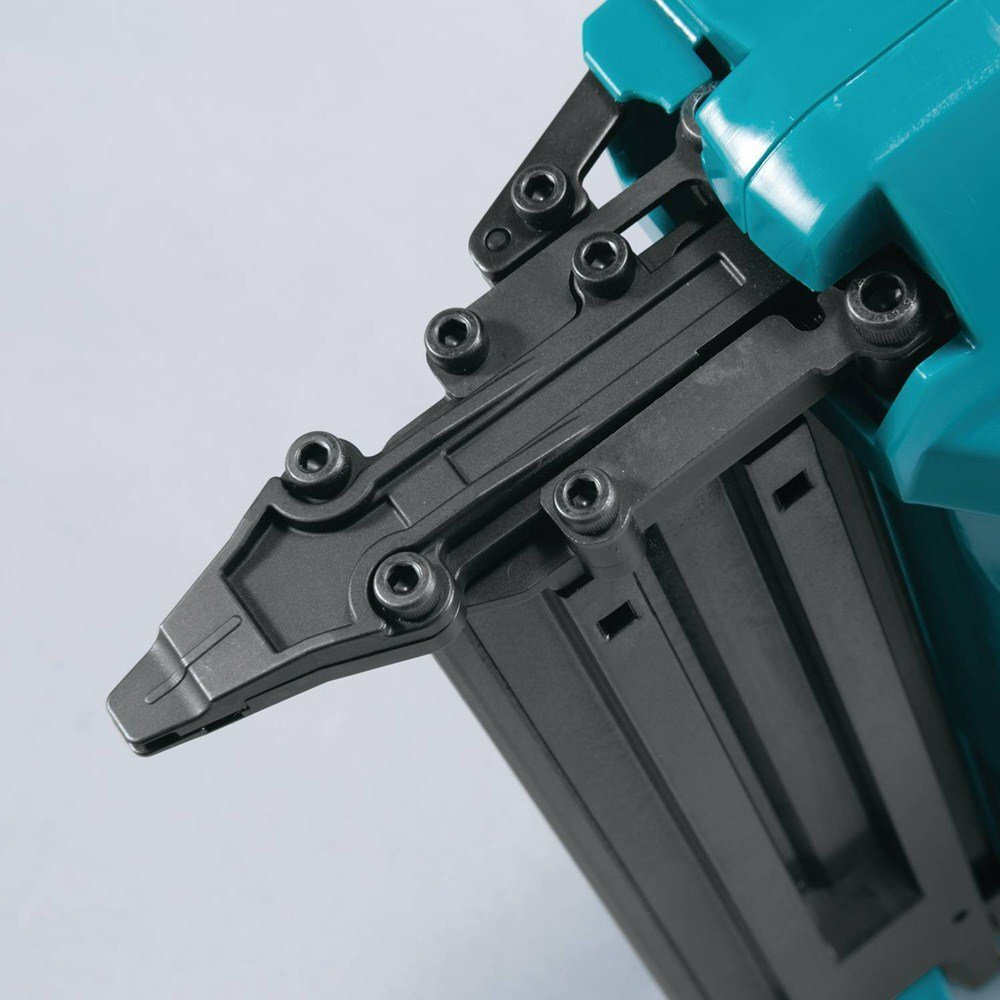 Makita Xnb01Z 18V Lxt Lithium-Ion Cordless 2"" Brad Nailer