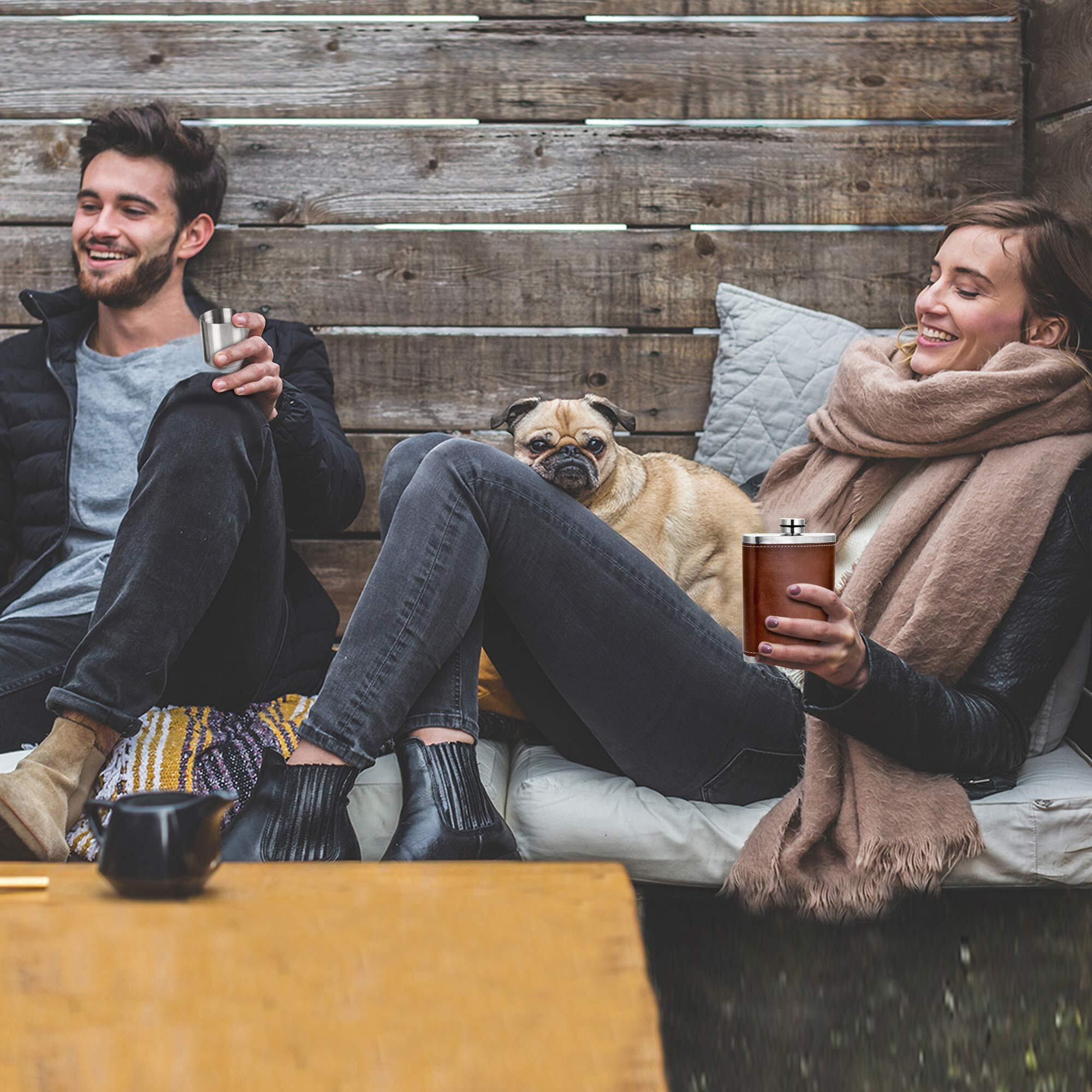 Gennissy 304 18/8 Stainless Steel 8Oz Flask - Brown Leather With 3 Cups And Funnel 100% Leak Proof