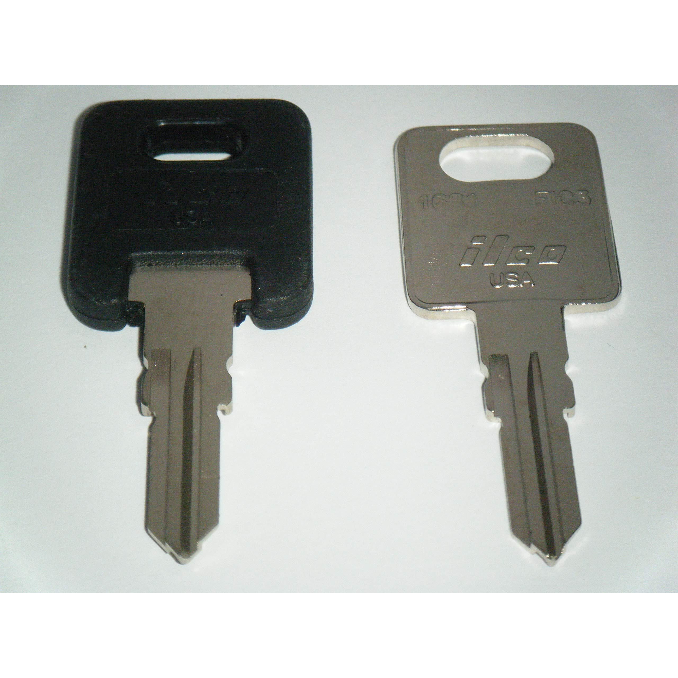 Ilco Rv Keys  1 Black Top & 1 Metal Cut To Cf305  Working Trailer Motor Home Toy Hauler Keys