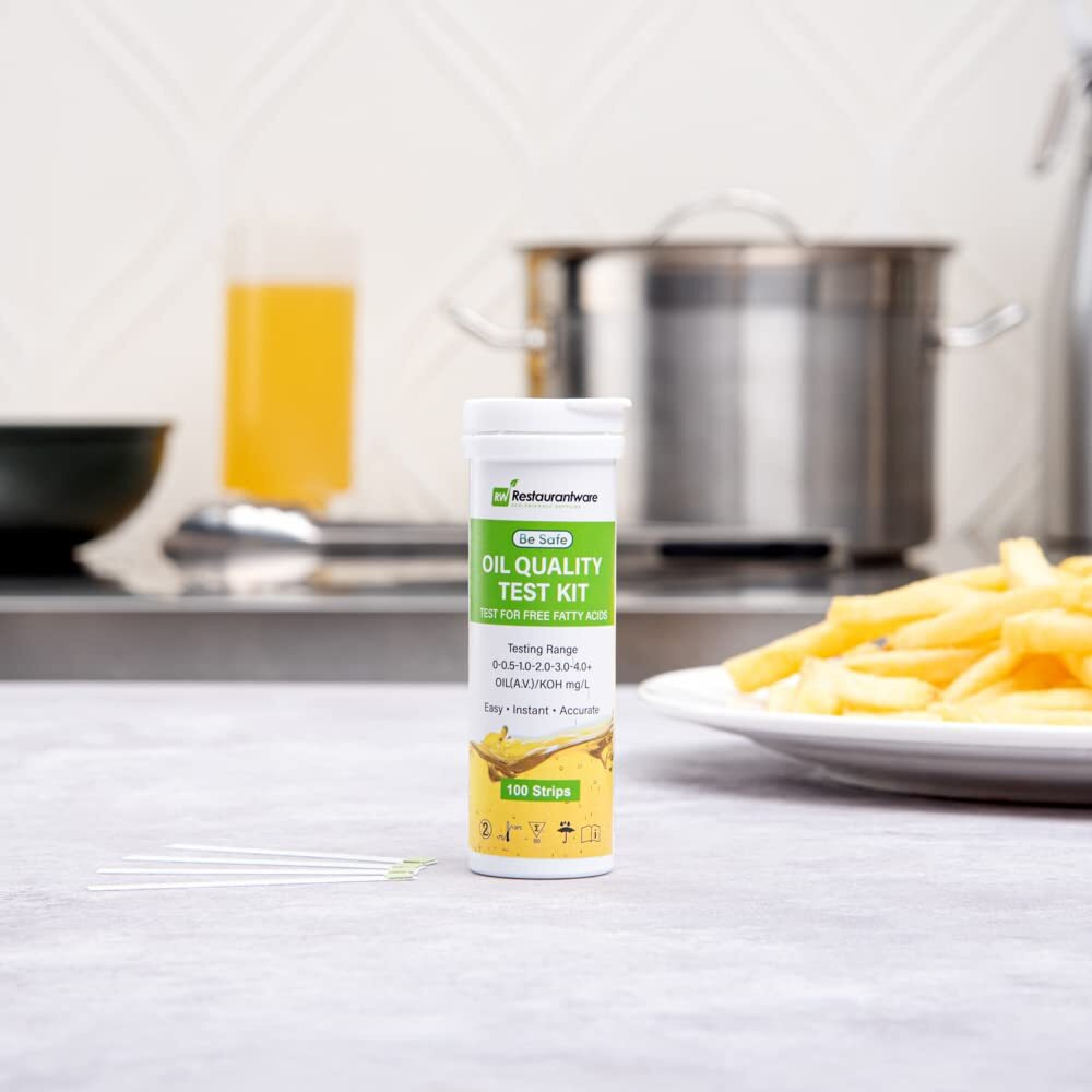 Restaurantware 3.8 X 1.3 Inch Restaurant Test Strips 100 Low Range Food Service Test Strips - Food Grade Easy To Use Paper Fryer Oil Test Kit Ffa Concentration Ratings Quick Results