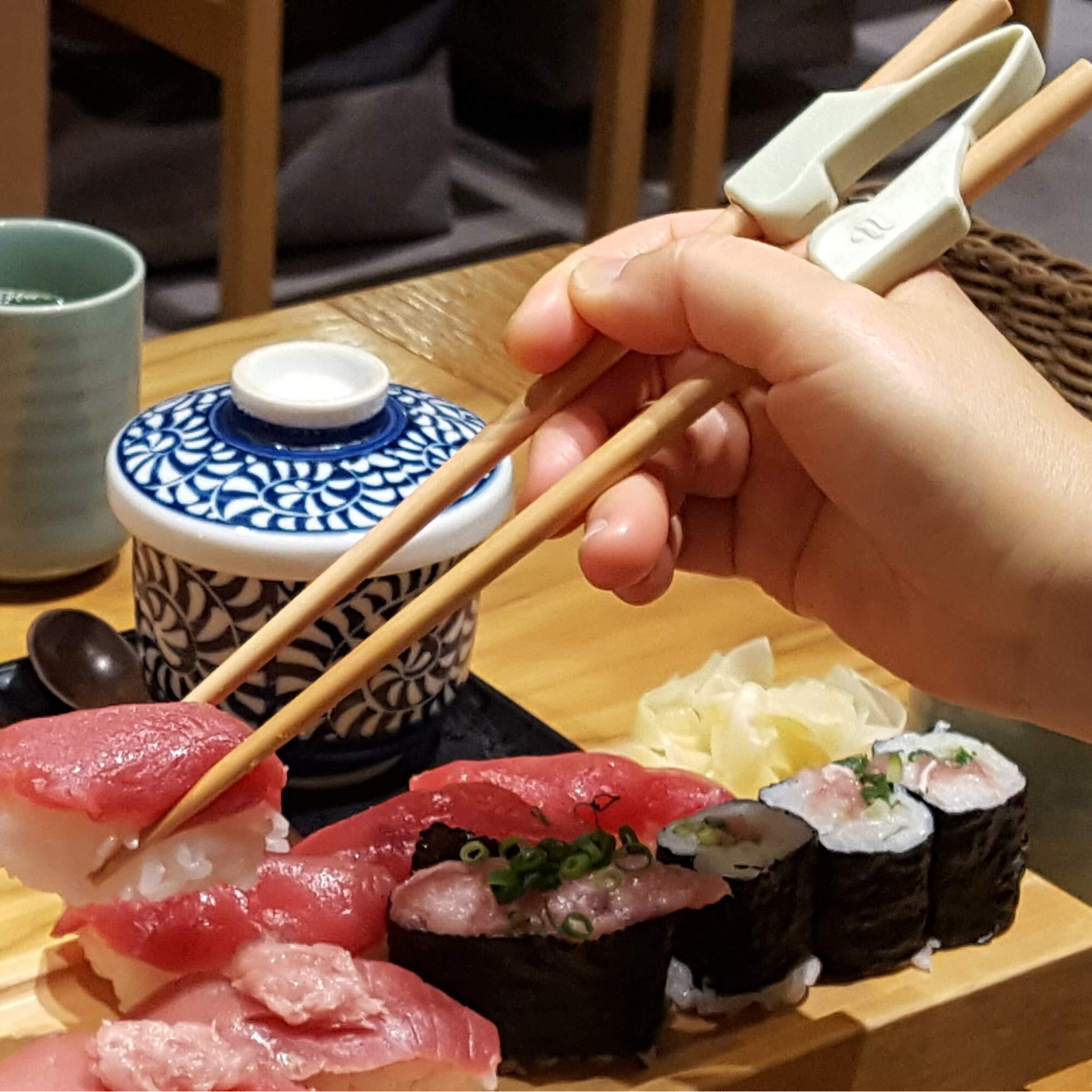 Senior Icare Chopstick Helper  Training Chopsticks For Adults  Beginner  Trainers Or Learner - Right Or Left Handed - Non-Slippery Reusable And Replaceable
