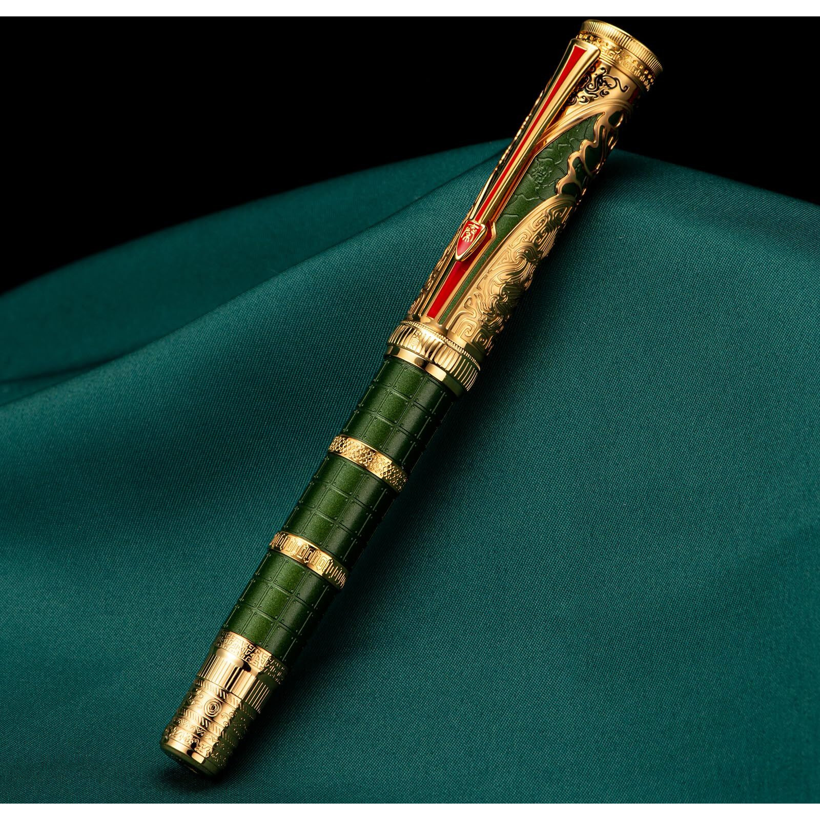 Hong Dian Hongdian D5 Qin Dynasty Fountain Pen Green Gold  Fine Nib Piston Filling Pen  Retro Chinese Totem Engraving Smooth Writing Pen With Pen Box Set
