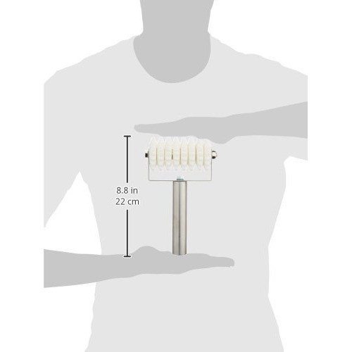 Winco 8-Wheel Dough Roller Docker