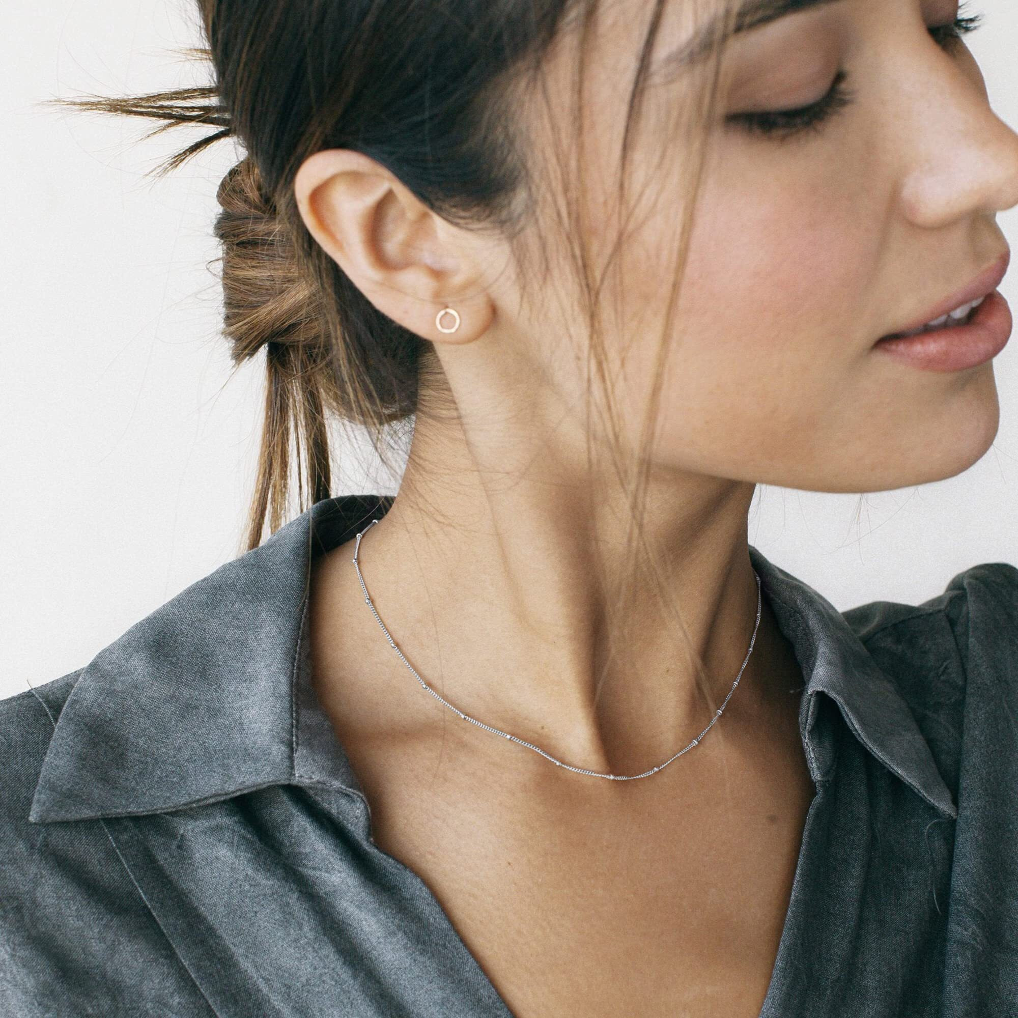 Iefwell Silver Initial Necklaces For Women - Silver Necklaces For Women Gifts For Girls Initial Necklaces Layering Necklaces For Women Letter E Necklaces For Girls Necklaces Silver Jewelry For Women