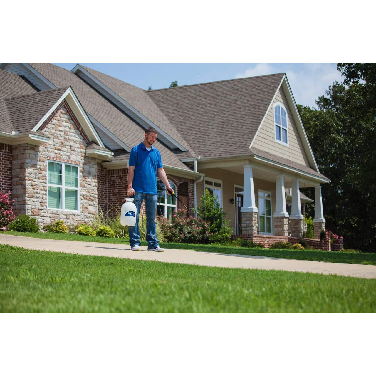 Eco Advance Concrete/Masonry Siloxane Odorless Spray-On Application Waterproofer Concentrate  Safe For Use Around Plants  Pets  And People  1 Gallon