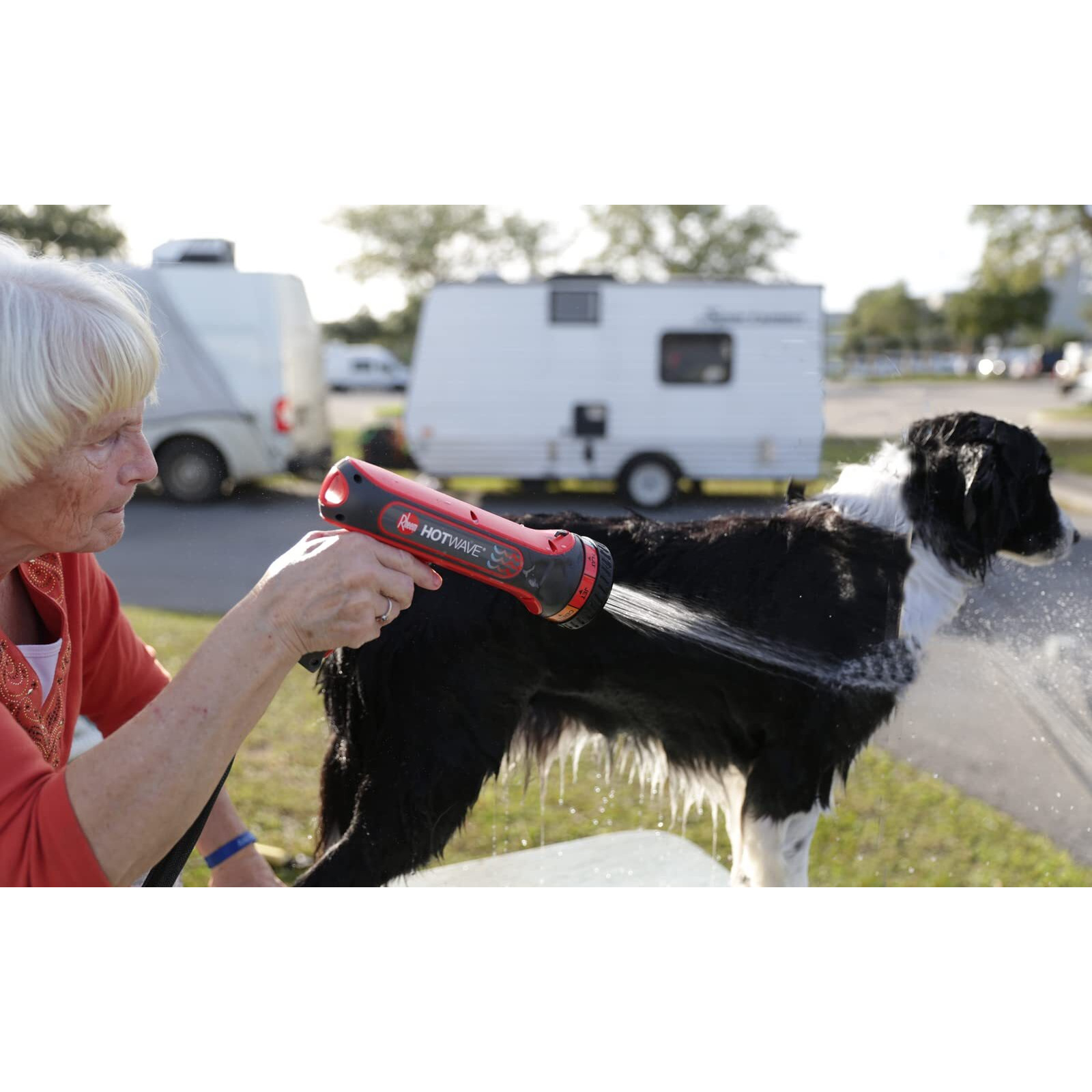 Rheem Hotwave Multipurpose Heated Hose Nozzle Sprayer  Red