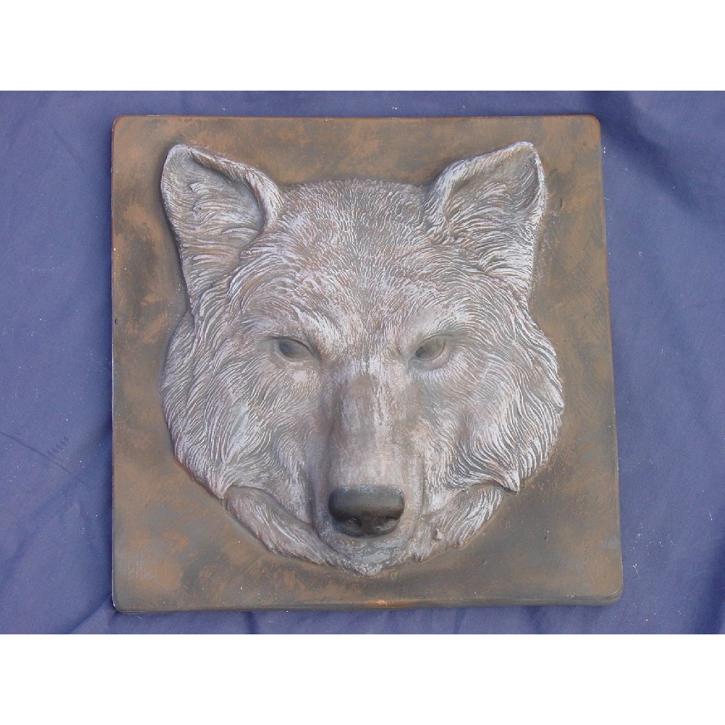 Wolf Head Plastic Craft Mold To Make Into Plaster Or Concrete Stepping Stones 1282