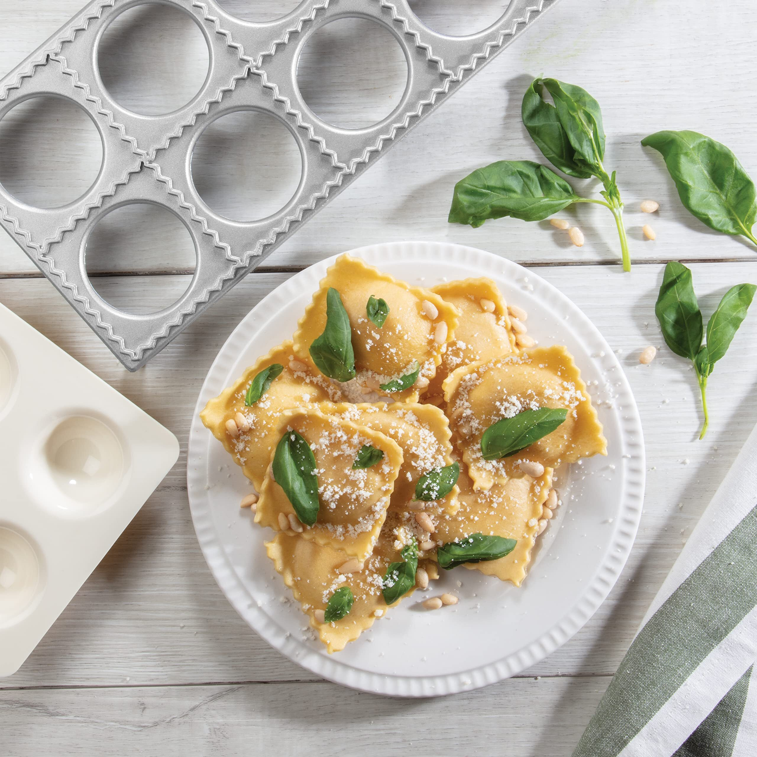Cucinapro Ravioli Mold With Extra Large 2 1/2 Inch Squares- Authentic Ravioli Tray And Press  Makes 10 Italian Raviolis At A Time  Easy To Use Pasta Maker Kit  Sturdy Construction And Great Gift