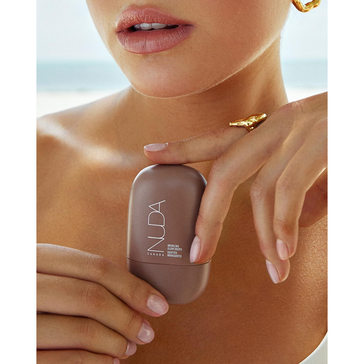 Nuda Bronzing Glow Drops | Squalene  Ginger  Lavender  & Moringa-Infused Face Bronzing Drops | Lightweight  Washable Bronzer Drops | Cruelty-Free  Paraben-Free  & Sulfate-Free Bronzing Serum  (30 Ml)