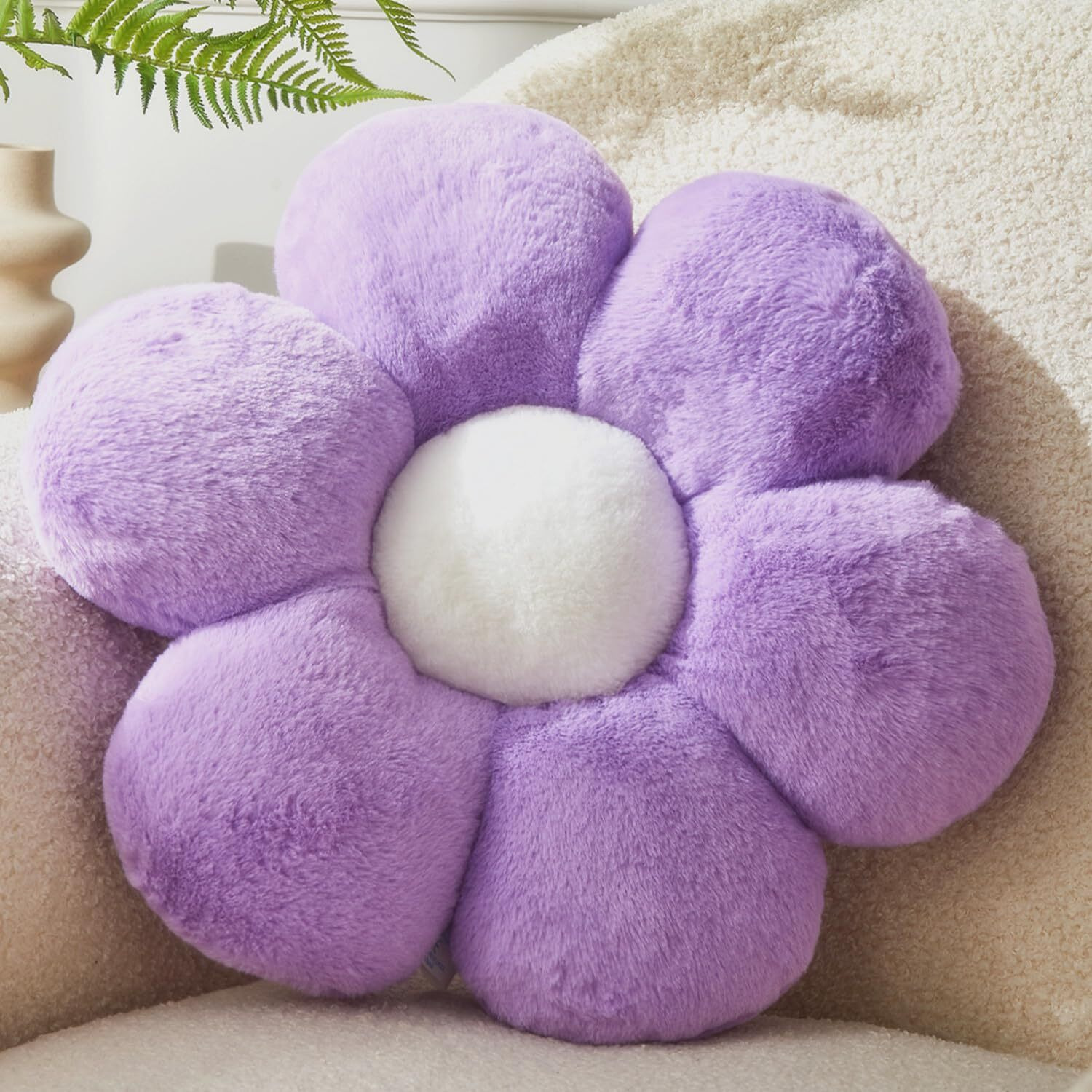 Vdoioe Purple Flower Pillow