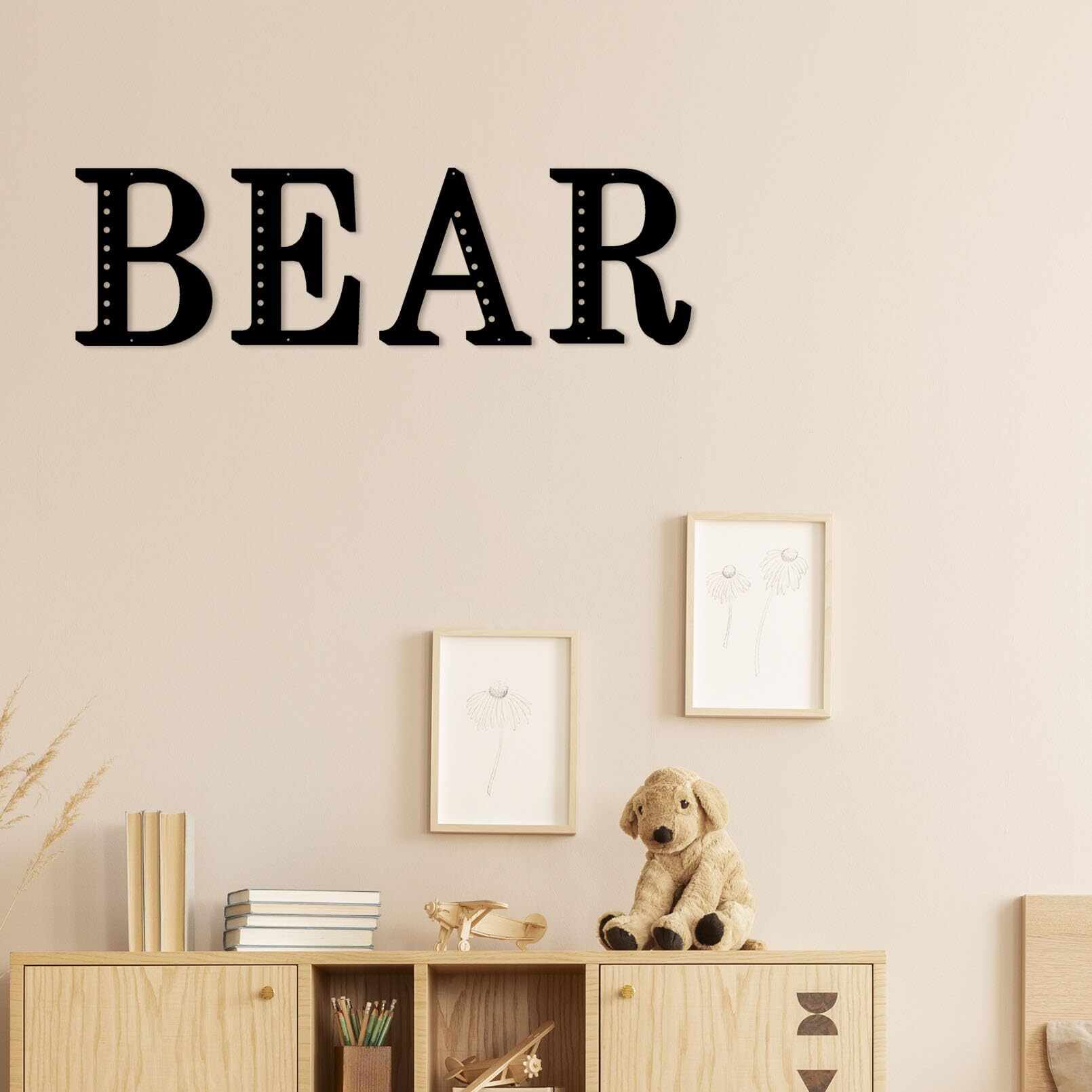 Resama 11"" Black Metal Letter Wall Decor  Visual 3D Letter Sign Wall Decor Large Alphabet Decorative Farmhouse Hanging For Living Room Bedroom Office Party (B)