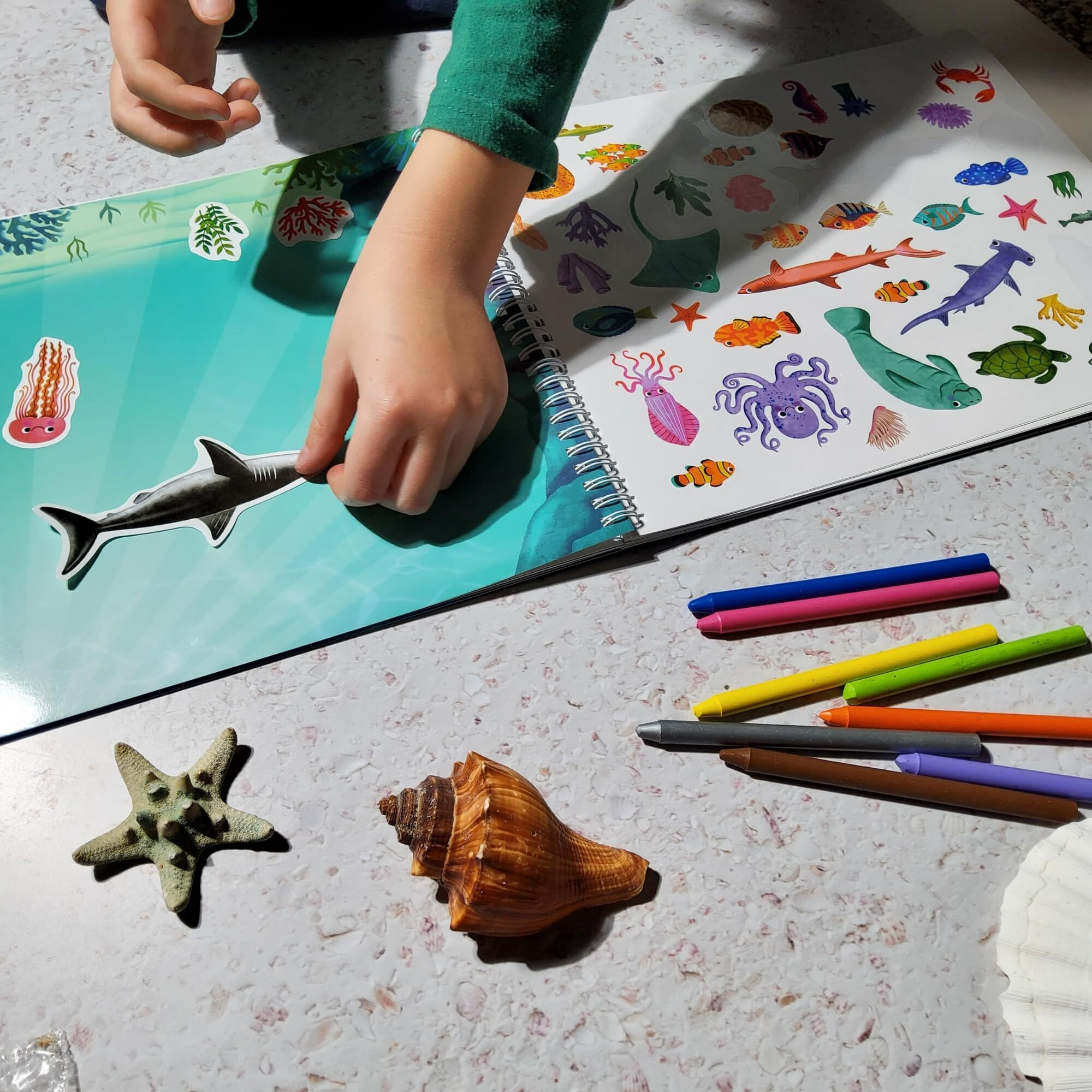 In The Deep Blue Sea Stickers + Coloring Book (500+ Ocean Animal Stickers For Kids & 12 Coloring Pages)- Side By Side Sticker Activity Book - Fun Sticker Books - Boys & Girls Ages 2-4 4-8  8-10