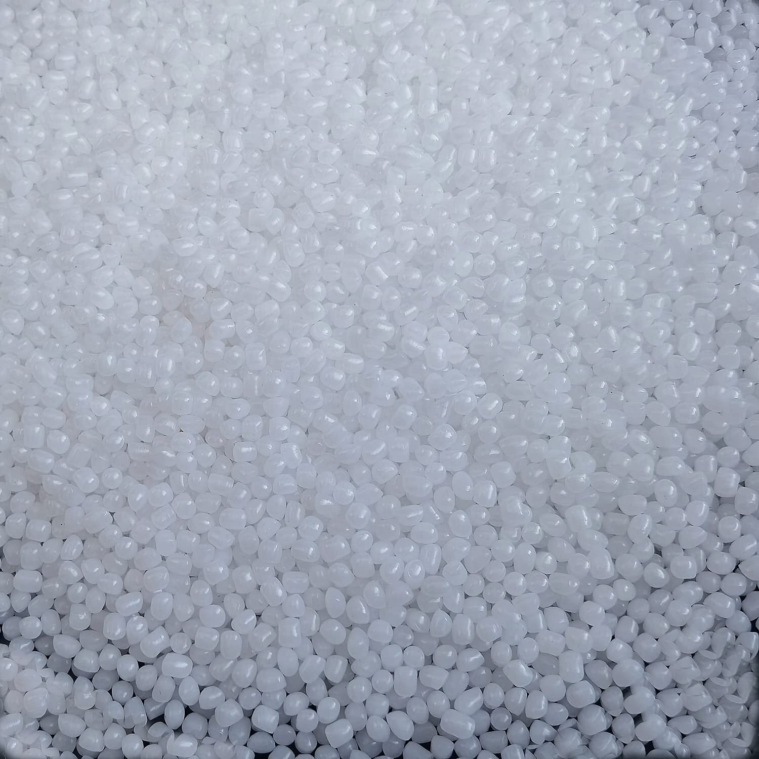 Tonmp 2 Lbs Plastic Pellets Rock Tumbling Media Plastic Filler Protect Fragile Stones For Rock Tumbler  Stone Tumbler  Rock Polisher (2 Pounds)