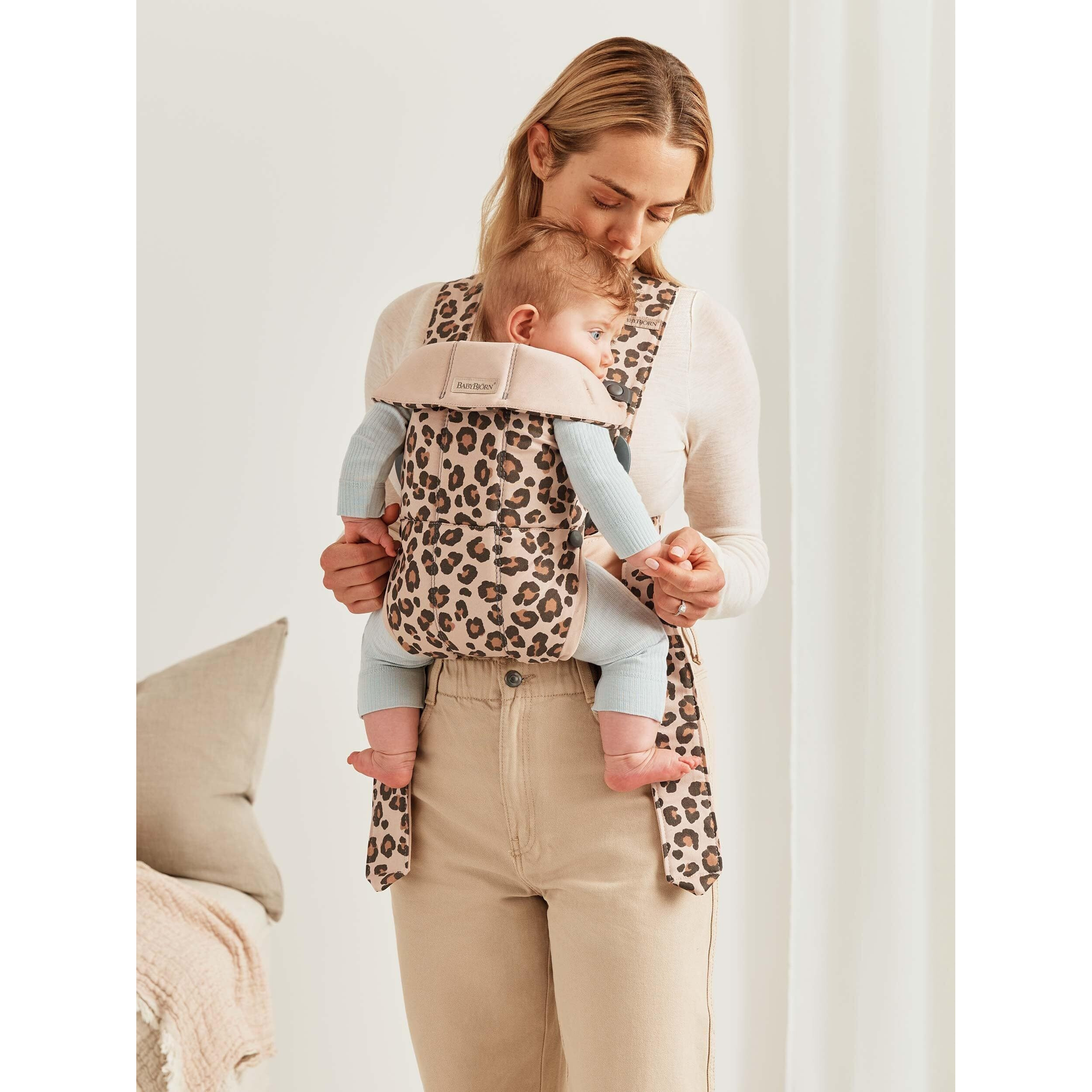 Babybjrn Baby Carrier Mini  Cotton  Beige/Leopard  1 Count