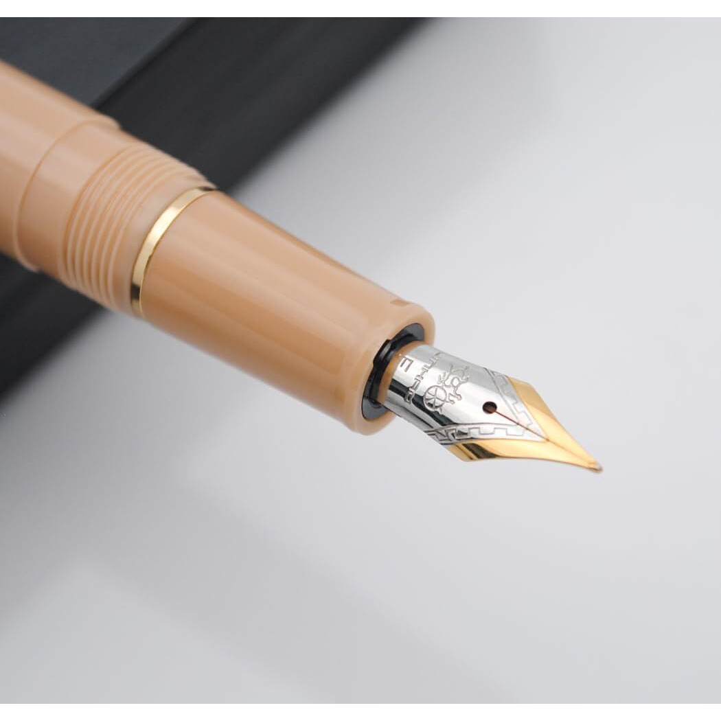 Jinhao 82 Fountain Pen (Milk Tea Fine Nib 0.5Mm)