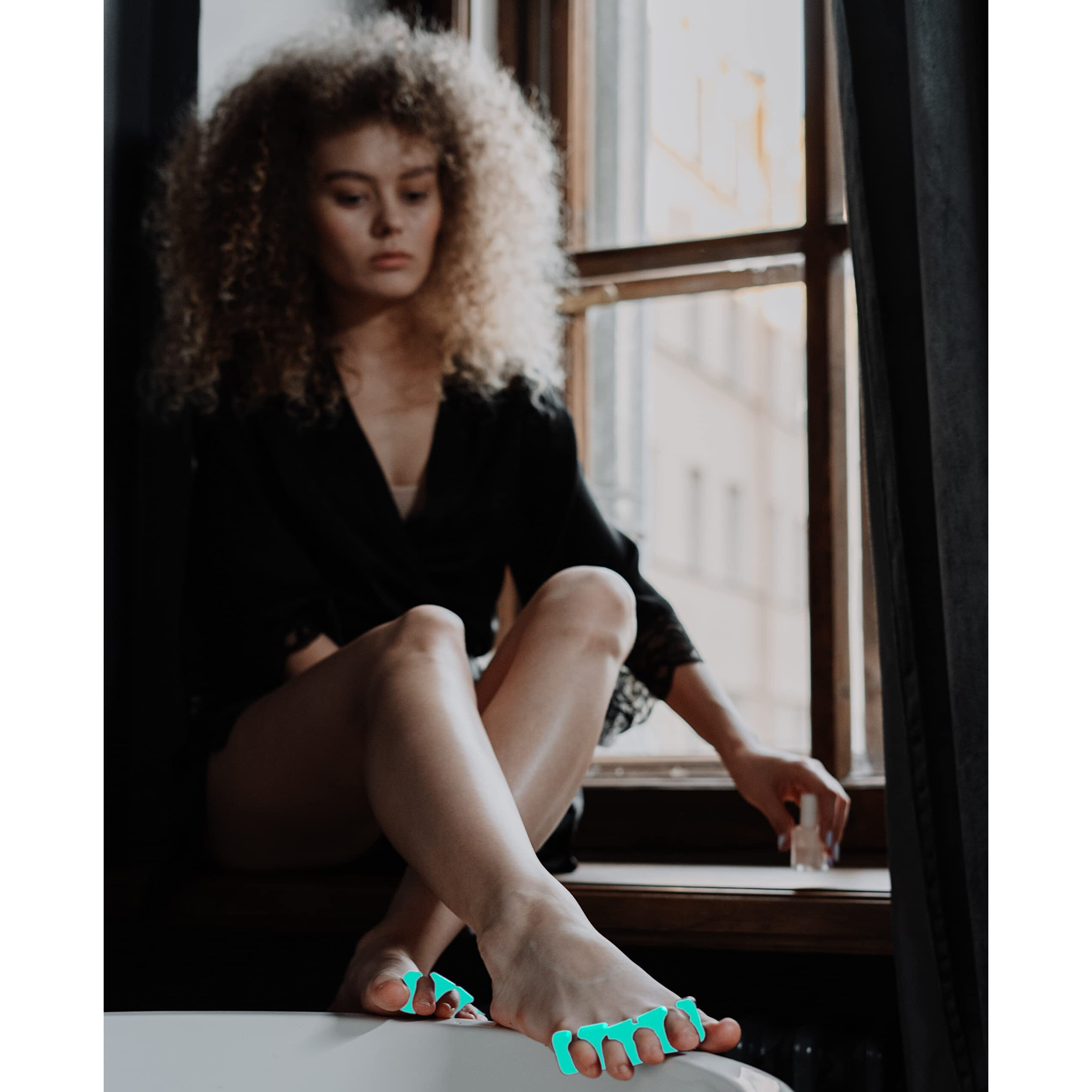 Iconikal Pedicure Gel Toe Stretcher And Separator  8-Pack Bunion Relief Spa Day Relaxing Pamper Treatment Vacation Supply