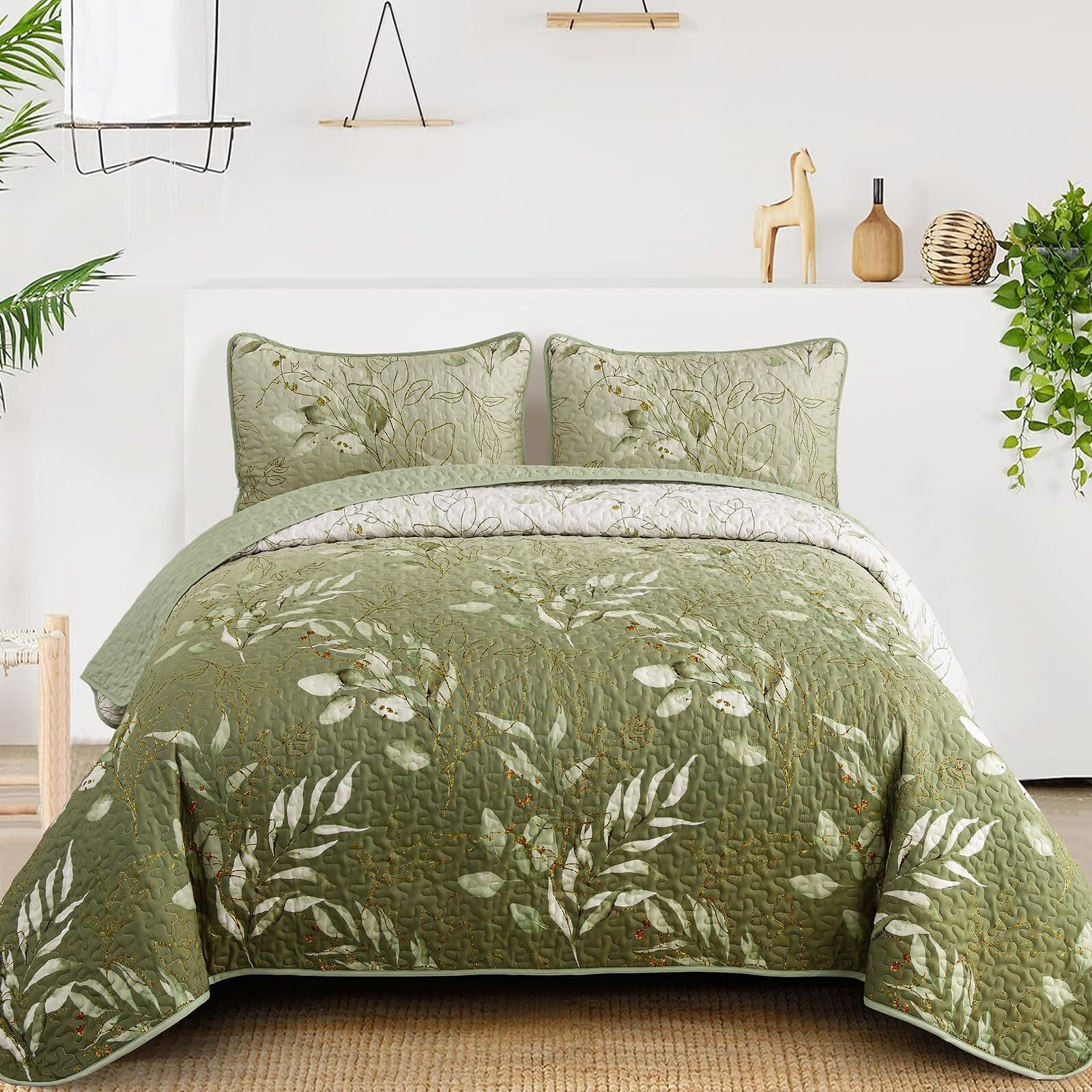Anibedding Floral Queen Quilt Set 3 Piece Olive Green Flower Pattern Bedspread Coverlet Set For All Season Gradient Green Soft Lightweight Microfiber Bedding Set (96"&quot90"")