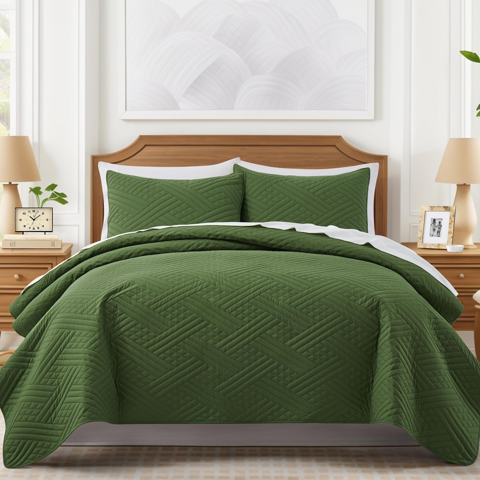 Lavsiry Queen Olive Quilt With Stripe Pattern  Summer Lightweight Full Size Green Thin Comforter Bedding Set  Soft Microfiber Bedspread & Coverlet For All Seasons - 3 Piece(1 Quilt  2 Pillow Shams)
