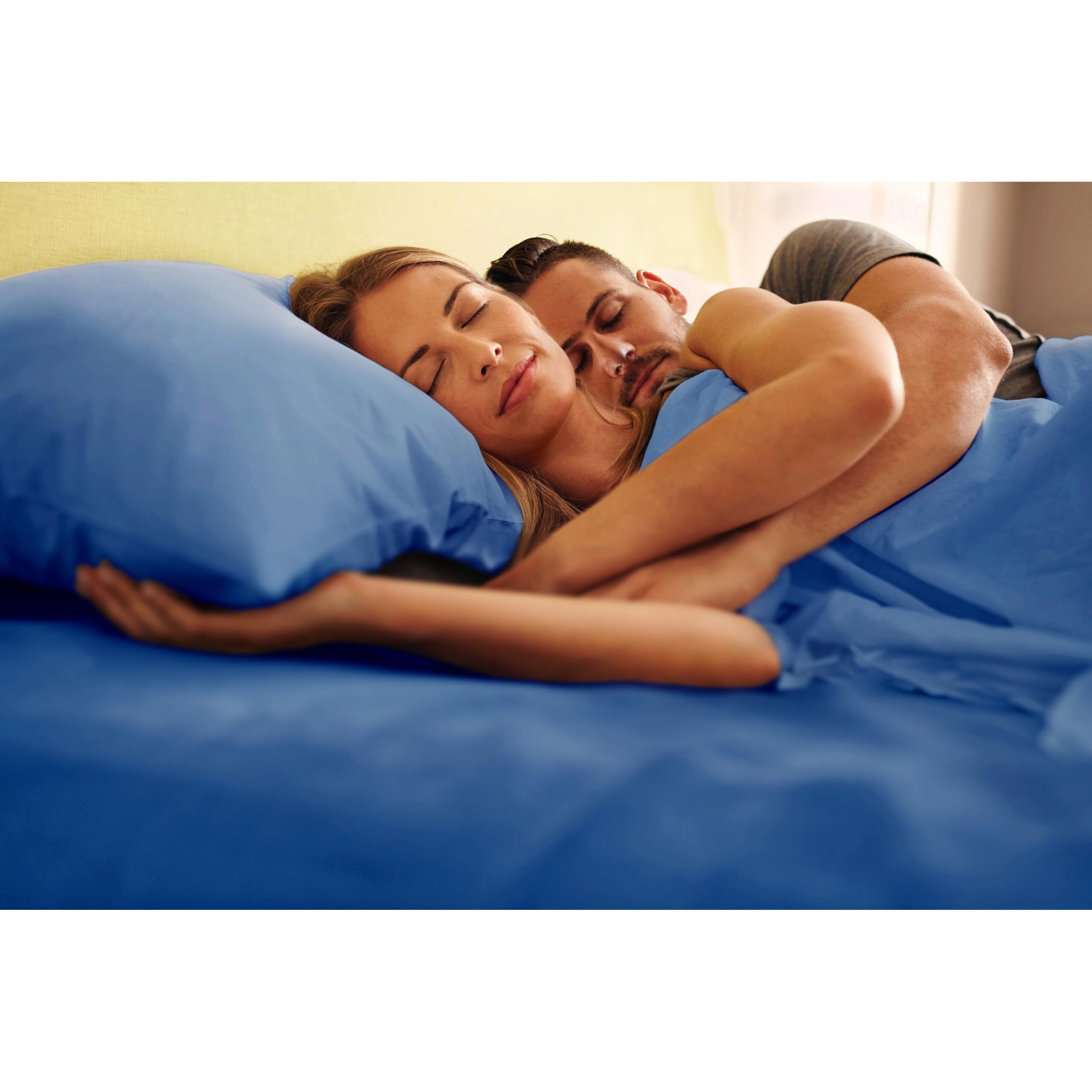 King Size Flat Bed Sheet - Hotel Luxury Single Flat Sheet Only - Wrinkle Free & Fade Resistant Flat Sheet - Extra Soft  Comfy & Breathable Flat Sheet For Women & Men - Royal Blue Top Flat Sheet Only