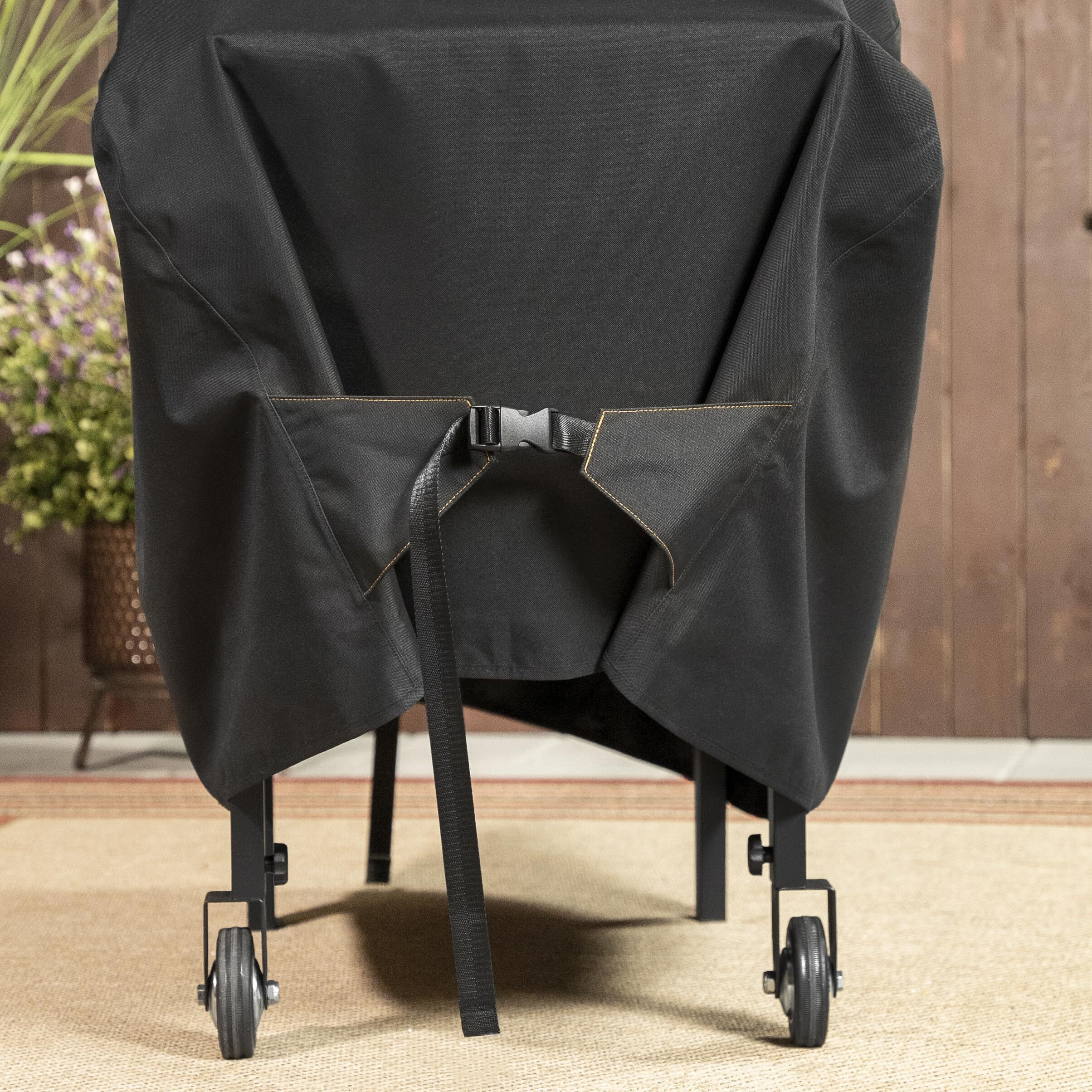 Blackstone Griddle Cover (52Wx27Lx27H Inches) Water-Resistant  Weather Resistant  5091  Heavy Duty 600D Polyester Outdoor Bbq Cover - Fits Griddle & Charcoal Grill Combo & 22"" Tabletop Griddle  Black