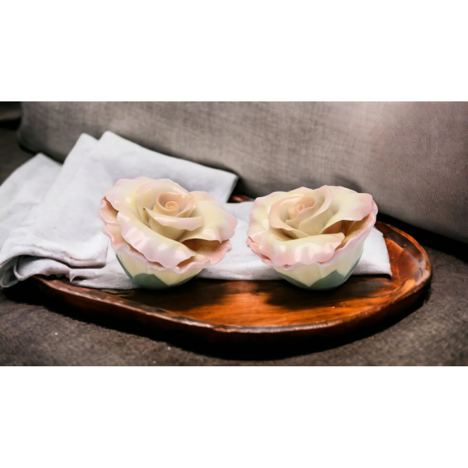 Stealstreet Peace Ss-Cg-20731  2.5 Inch Pink Painted Rose Petal Flowers Salt And Pepper Shaker Set  2 3/4"" D X 1 1/2"" H
