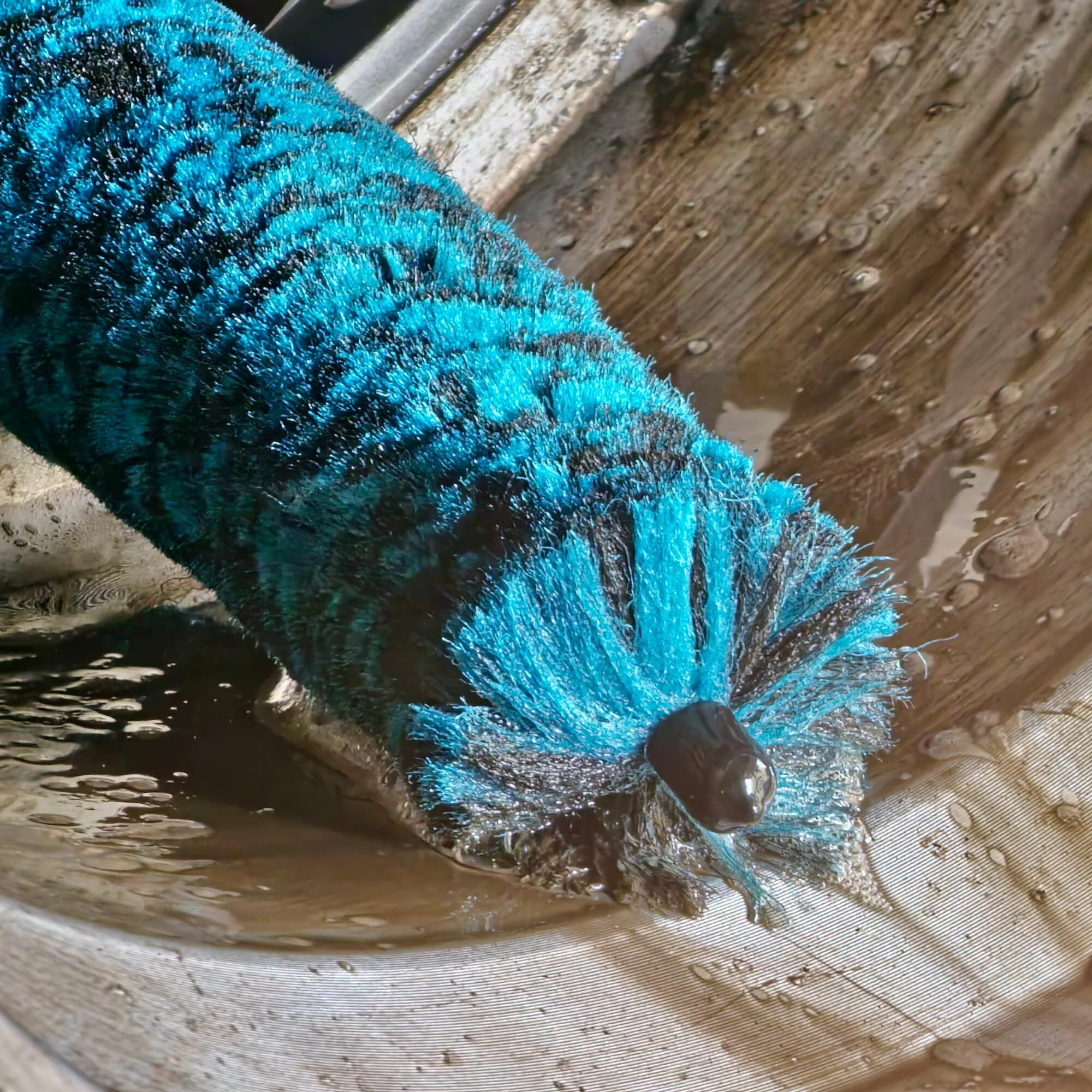 Oesee 7Pcs Car Wheel Rims Detail Cleaning Pro Wash Kit  Wheel Wash Mitt  Tire Brush  2Pcs Soft Woolies Wheels Brush  Detailing Brush  And Tire Dressing Pads  Microfiber Dry Towel Scratch-Free Cleaning