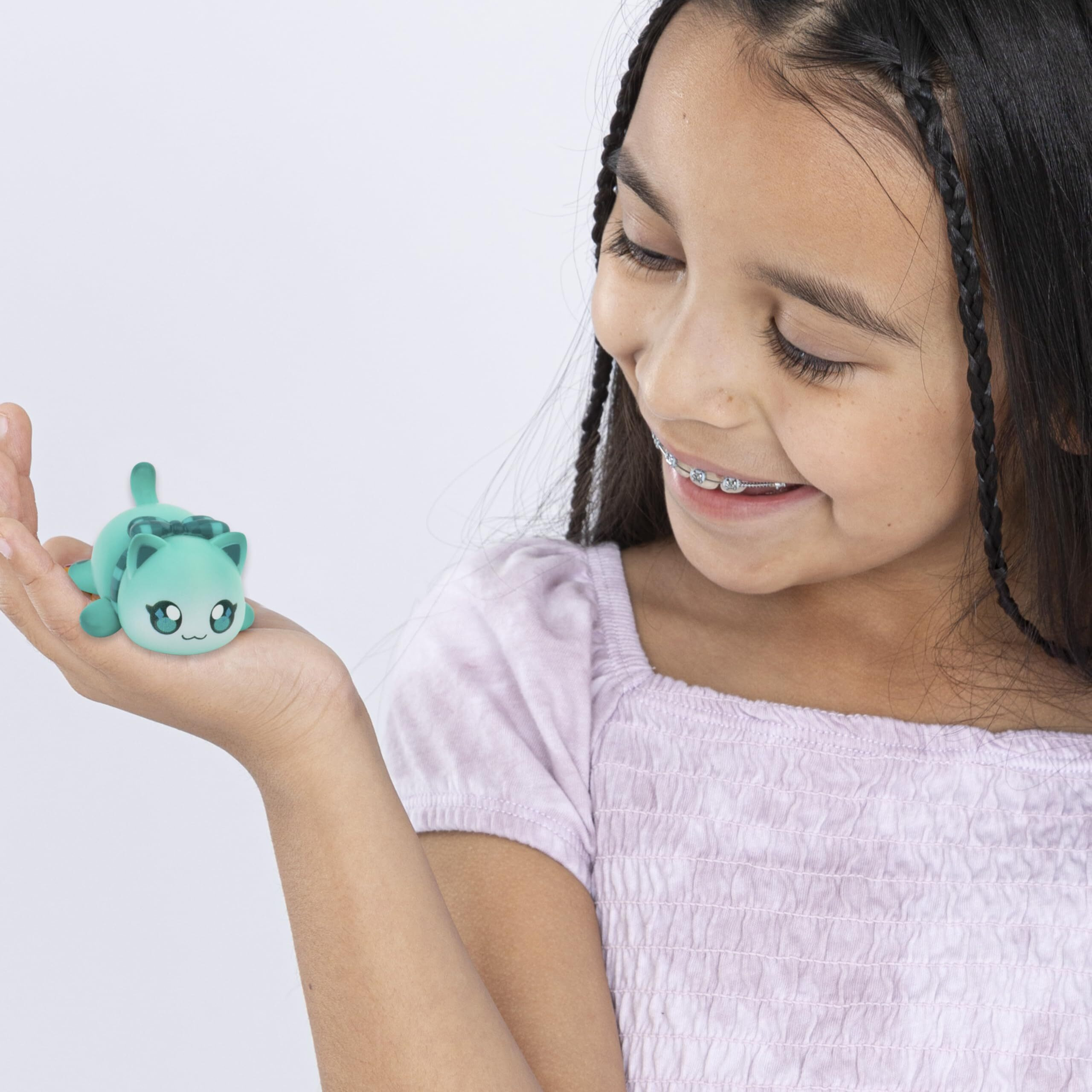 Aphmau Meemeow Mystery Figures - Series 5 Youtube Gaming Channel  Blind Box  6 Pack Bundle  8 To Collect  Official Merch