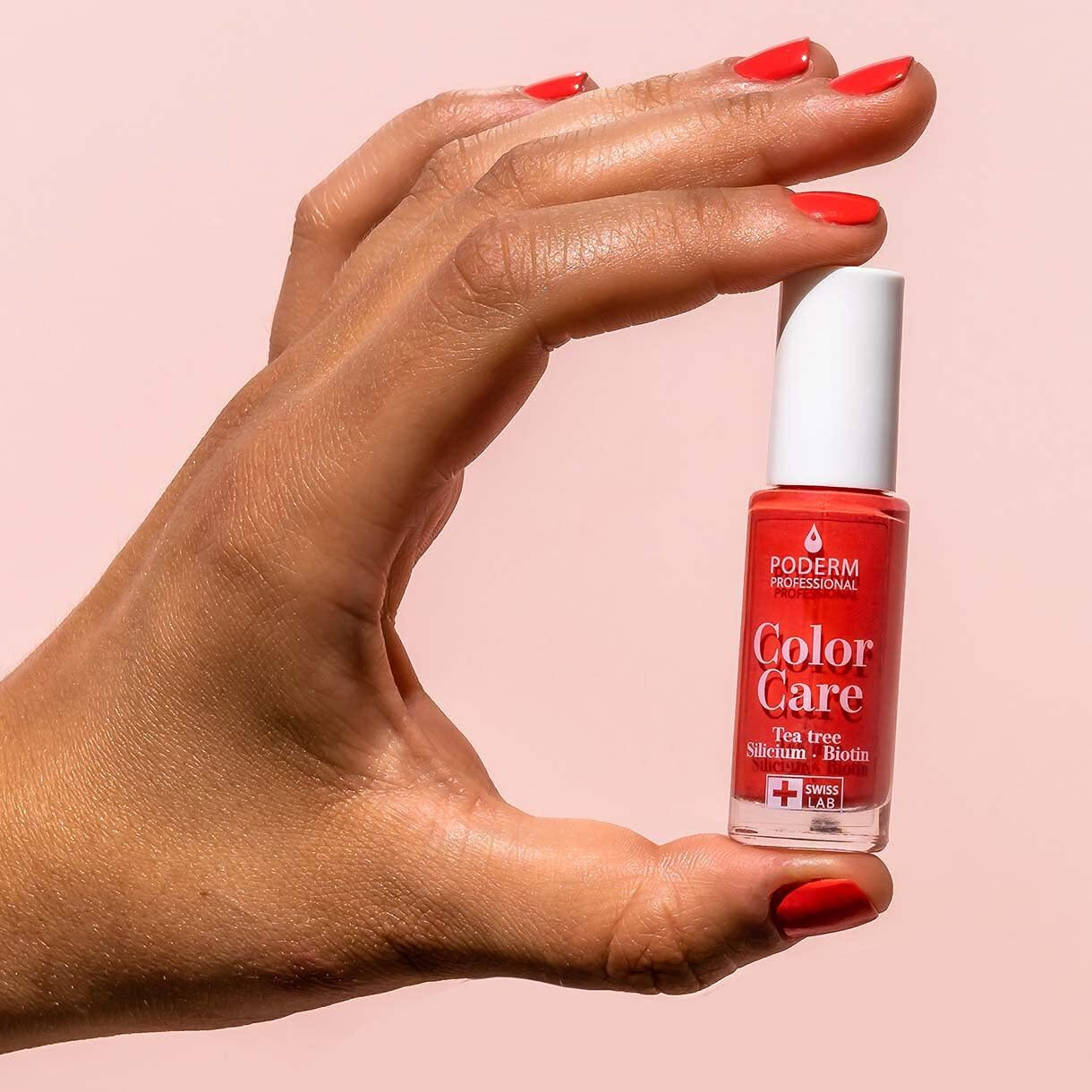 Poderm - Nail Polish - Enriched With Tea Tree - Improves Nail Appearance - Ingredients Natural/Vegan - Foot/Hand - Swiss Made (Coral Pink)