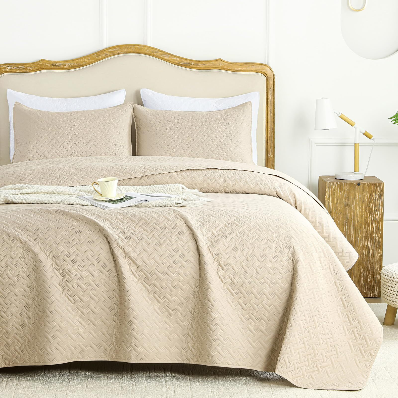 Flymme Beige Twin Quilt Bedding Set Thin Lightweight Bedspreads Modern Style Geometric Weave Stripe Pattern Soft Microfiber Bed Coverlet For All Season (1 Quilt  1 Sham)